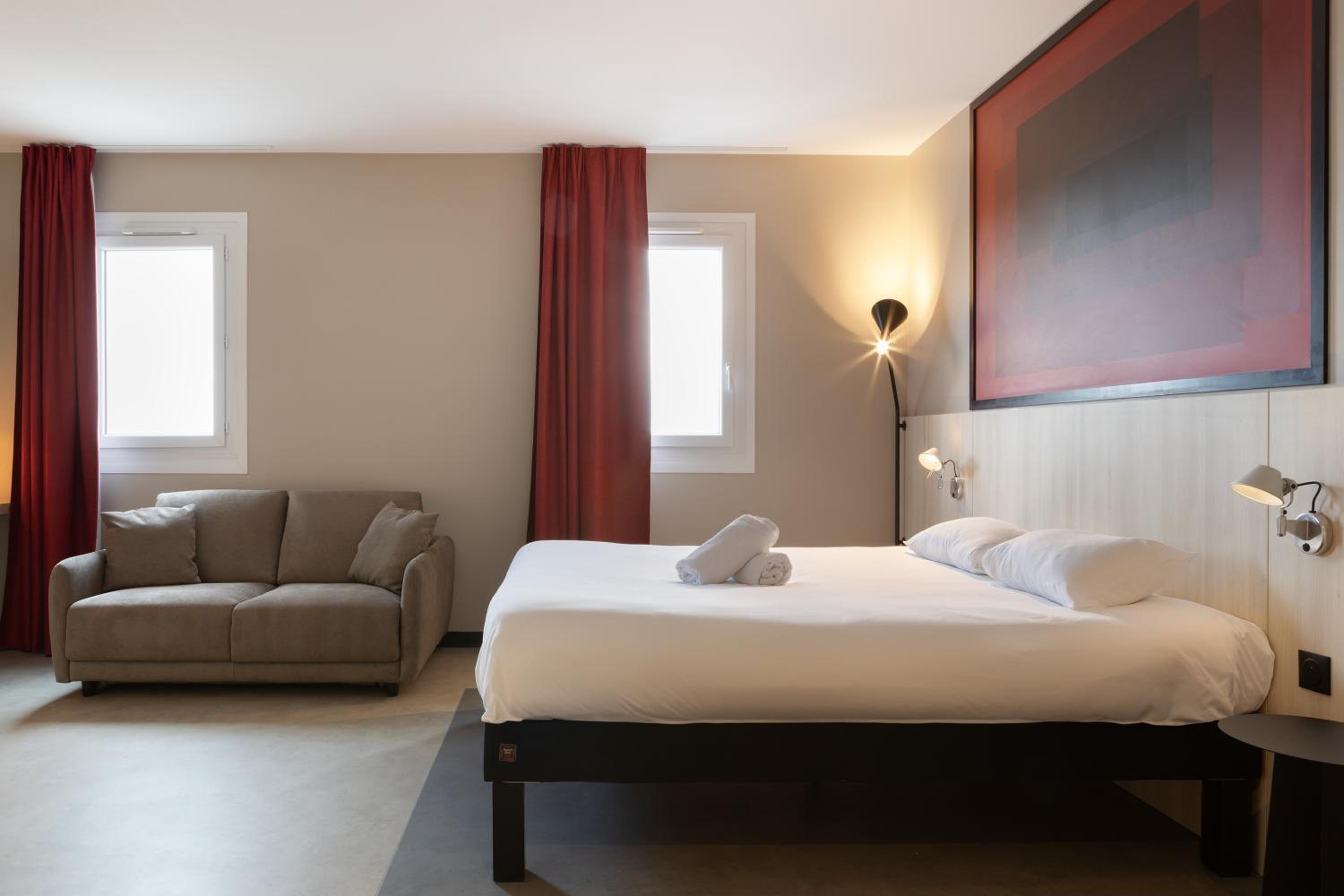 Standard Double Room - Mobility Accessible