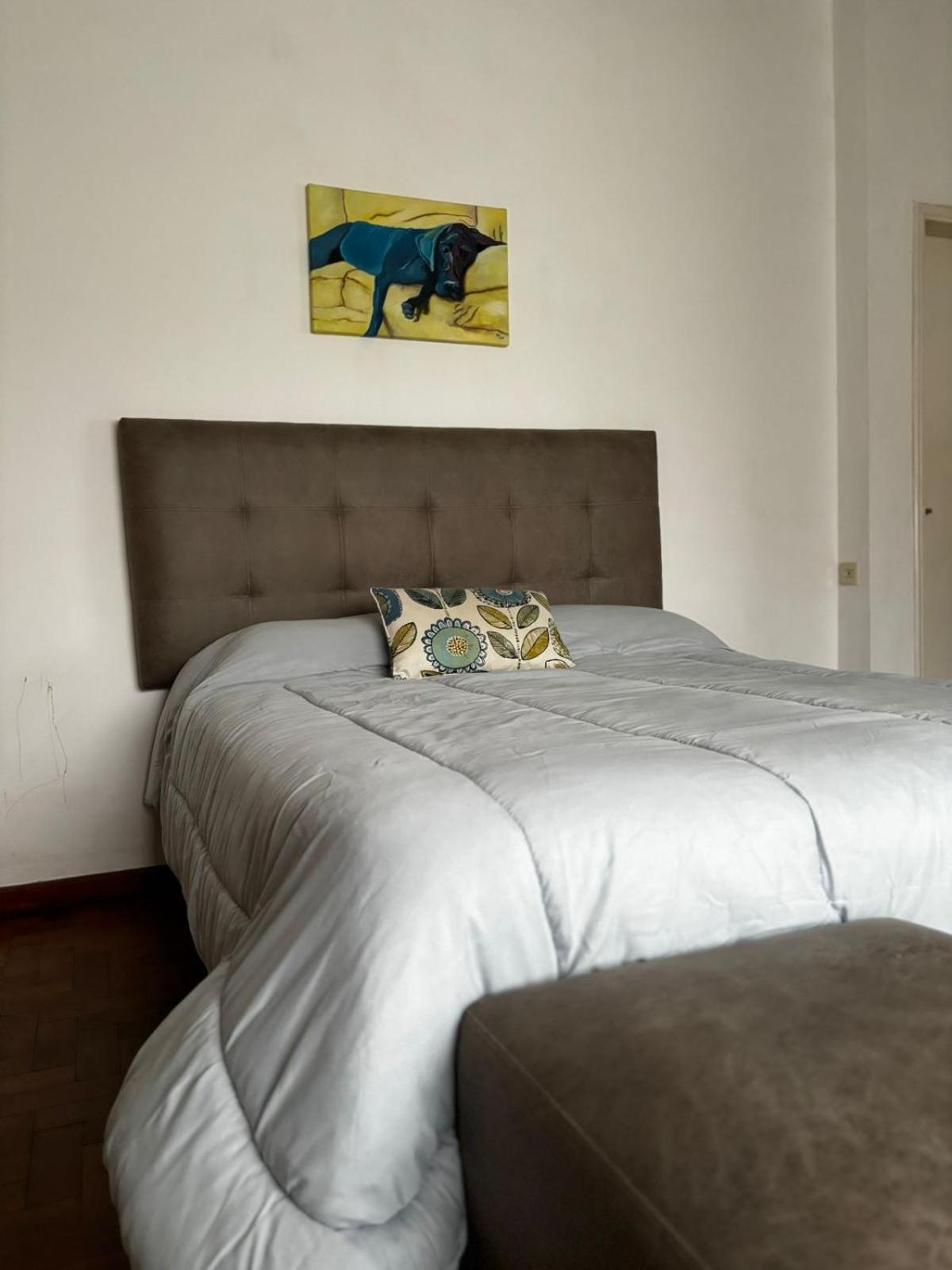 Three-Bedroom Apartment photo 2
