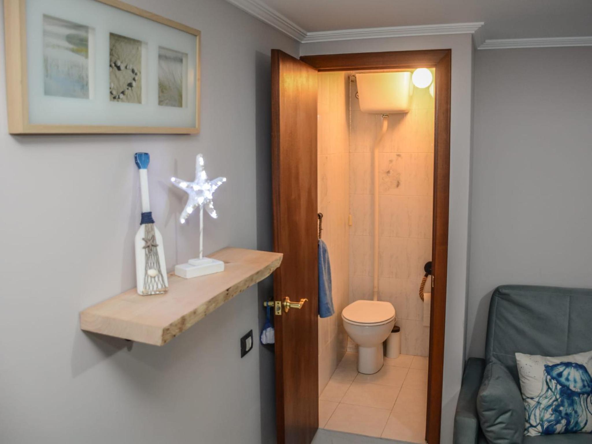 One-Bedroom House photo 3