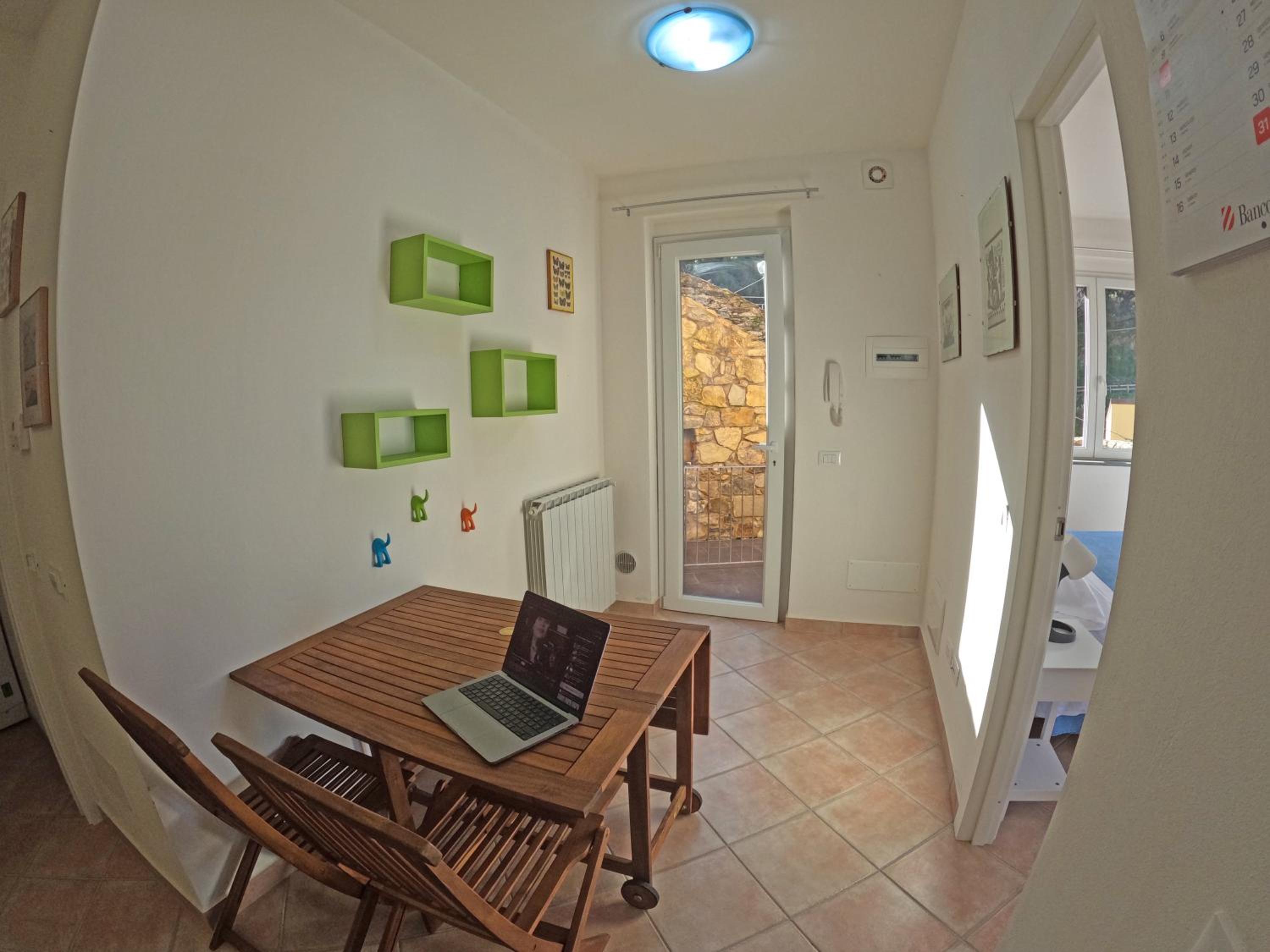 One-Bedroom Apartment - Separate Building photo 2