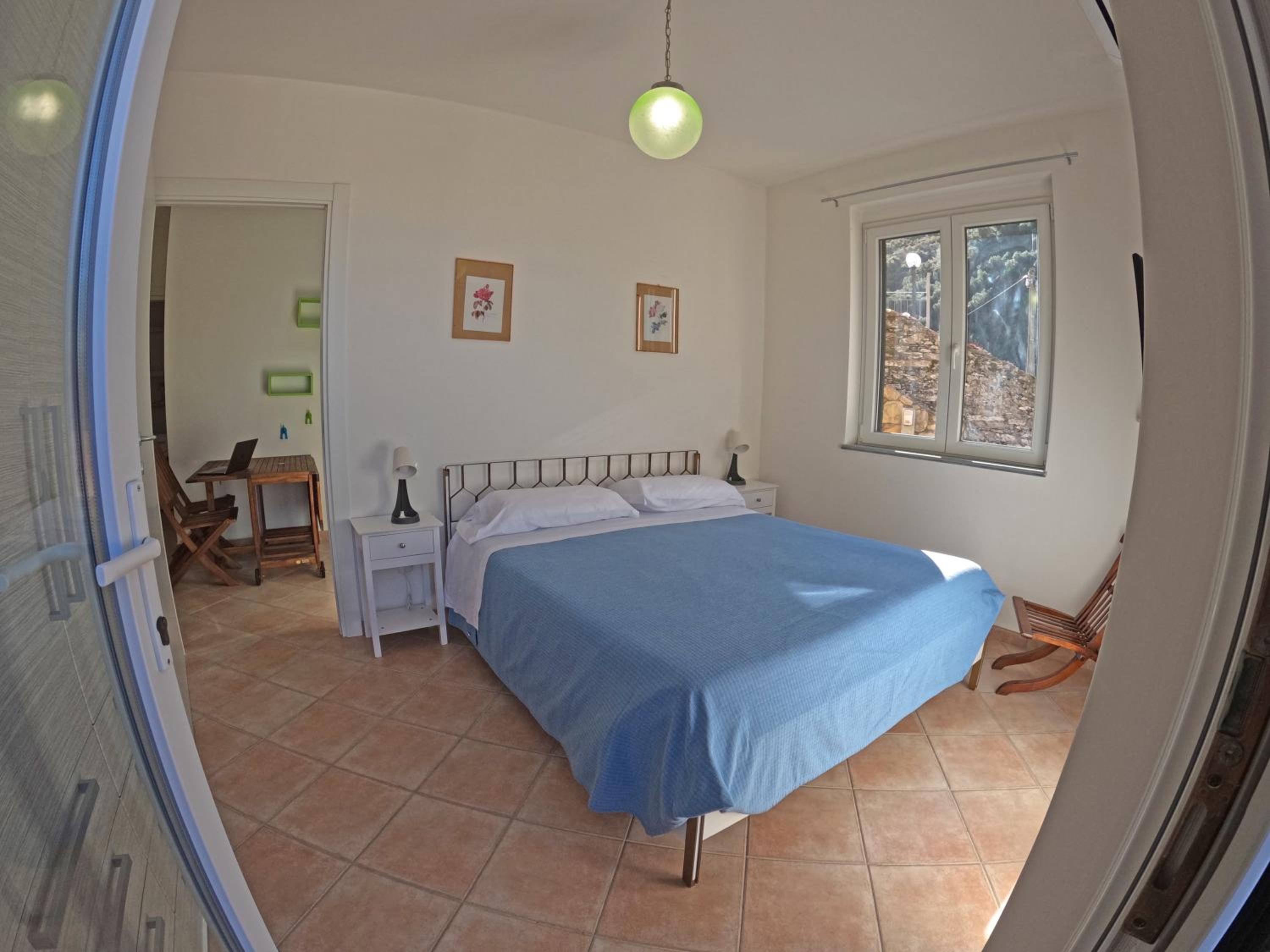 One-Bedroom Apartment - Separate Building photo 1