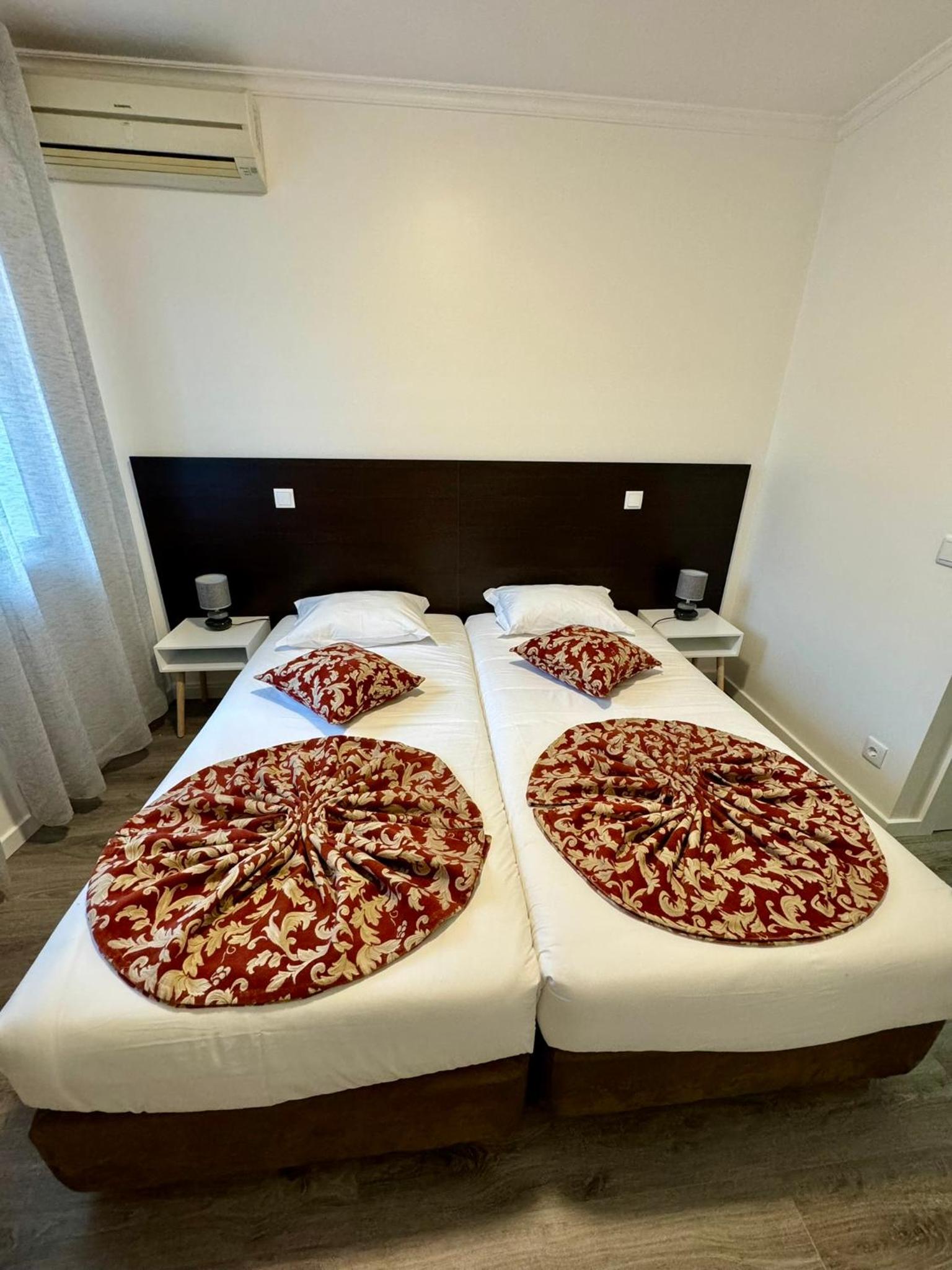 Double Room - Photo 2