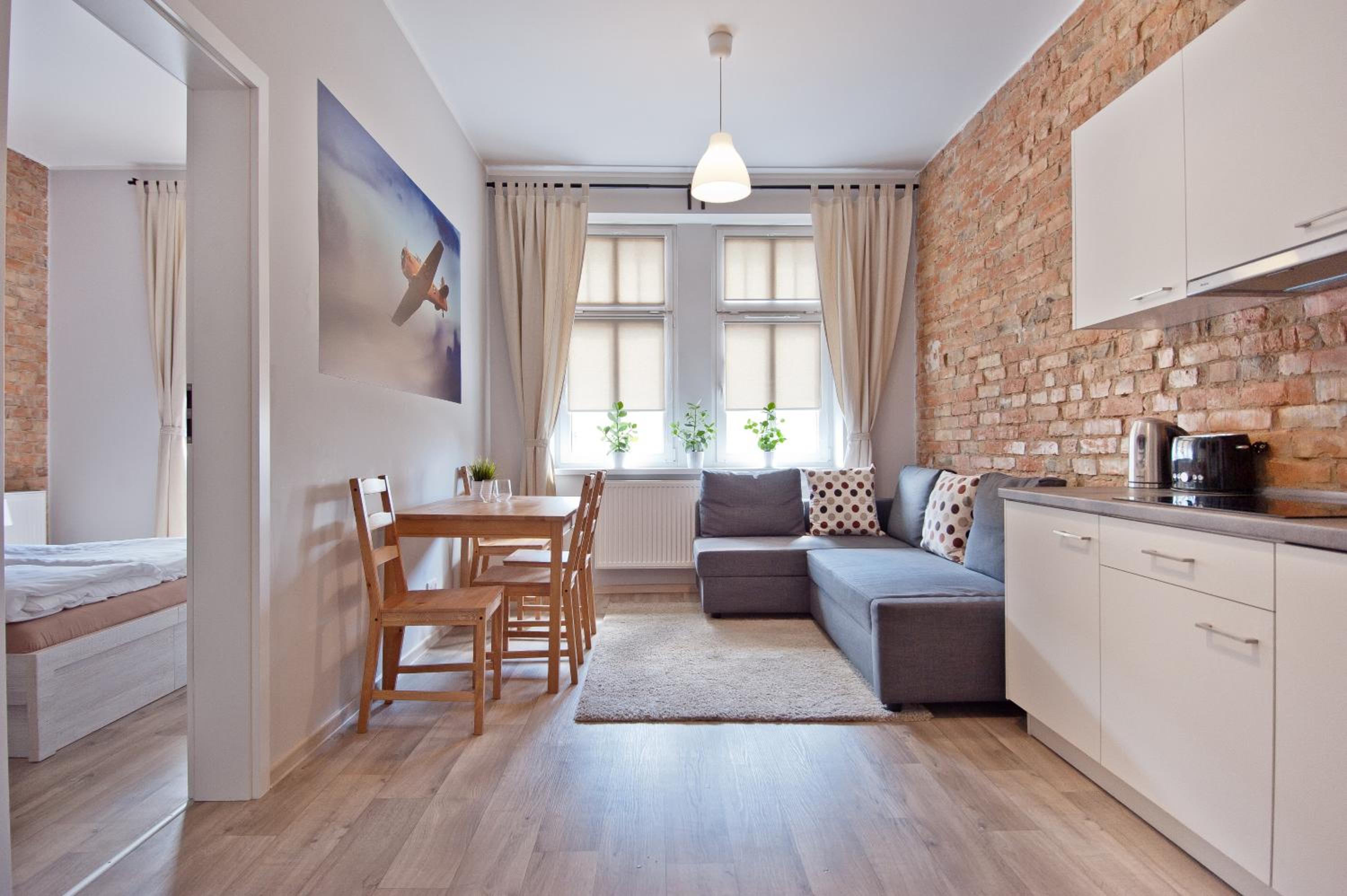 One-Bedroom Apartment with Balcony - Photo 1
