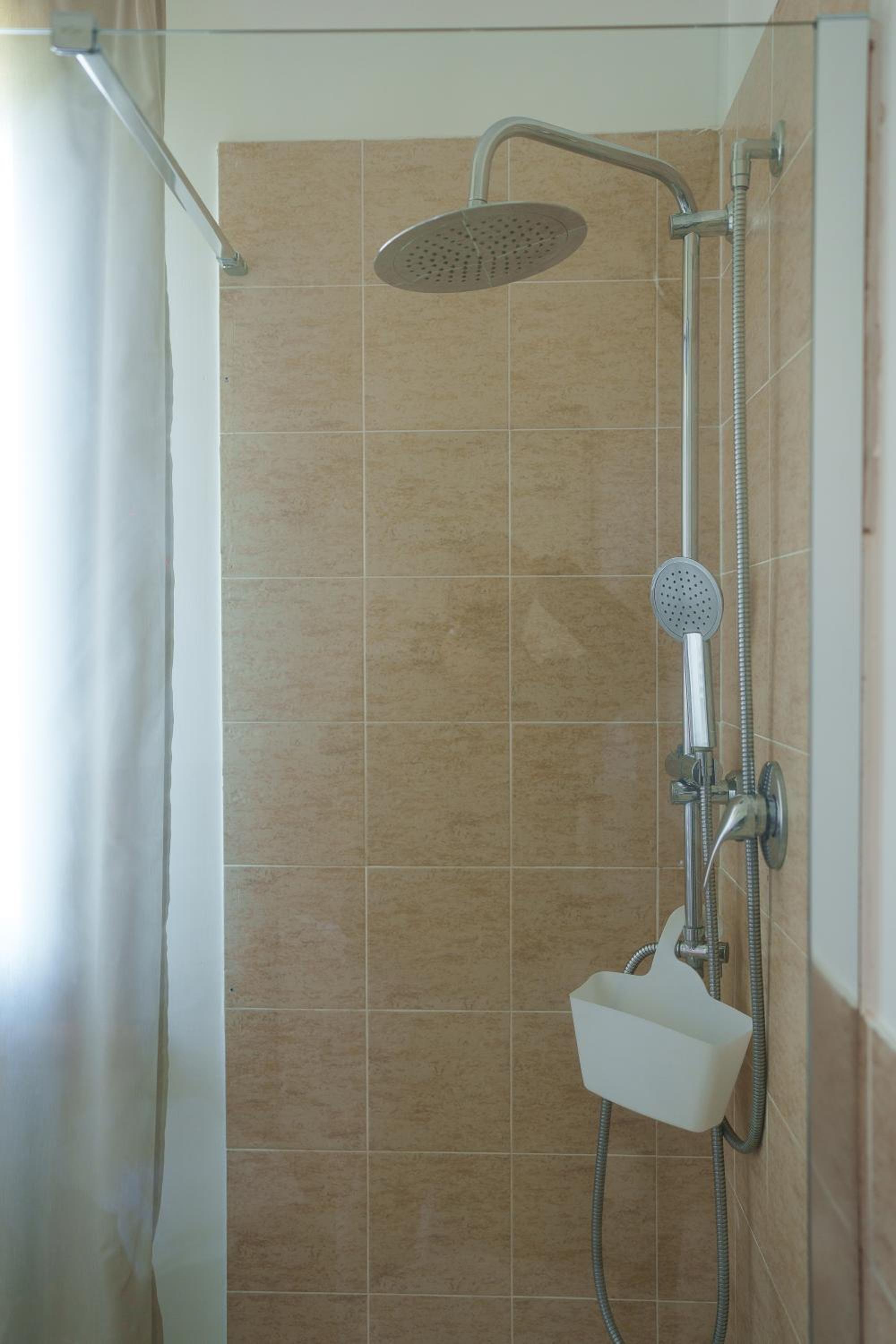 Standard Double or Twin Room - Photo 14