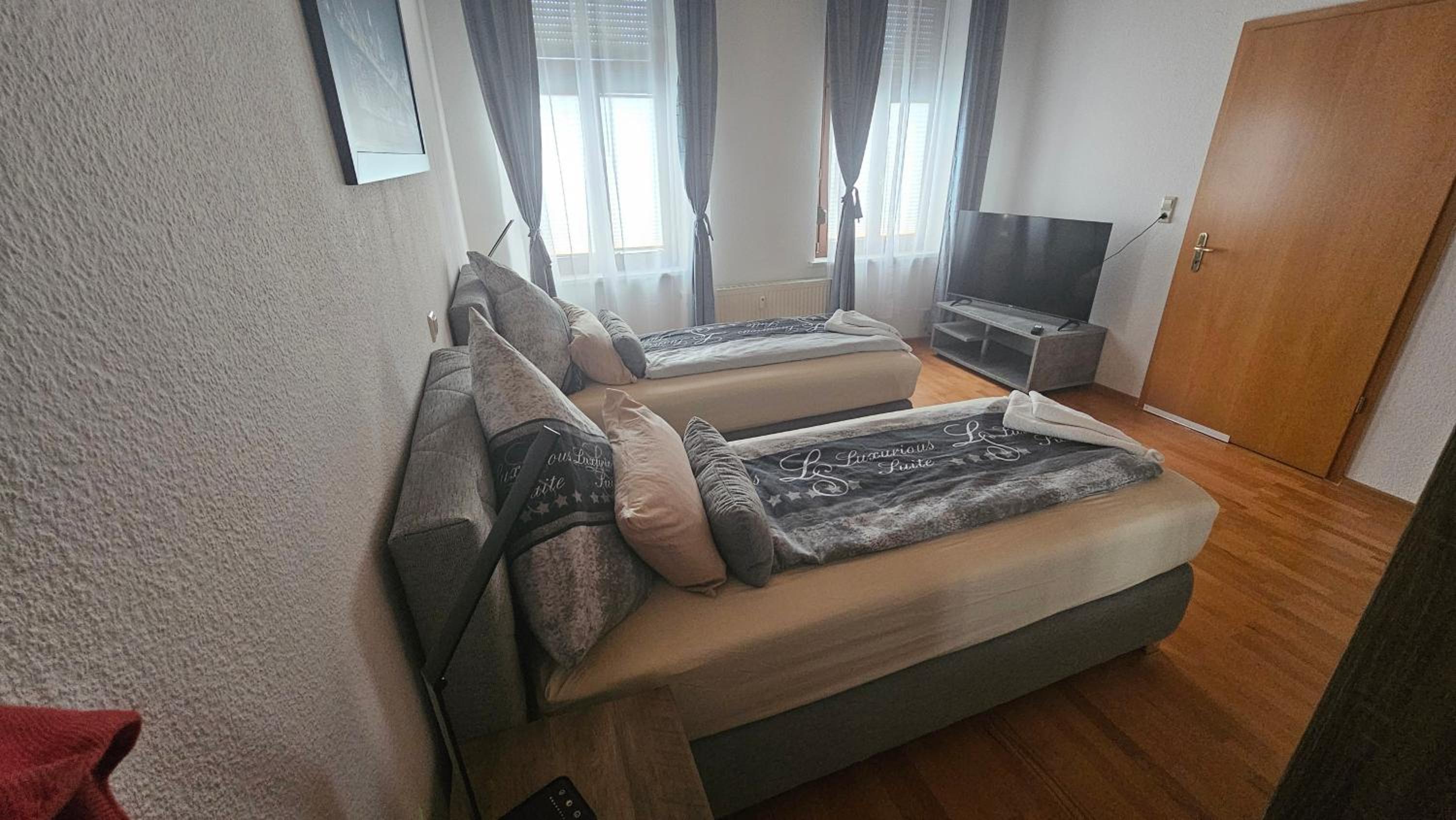 One-Bedroom Apartment photo 3
