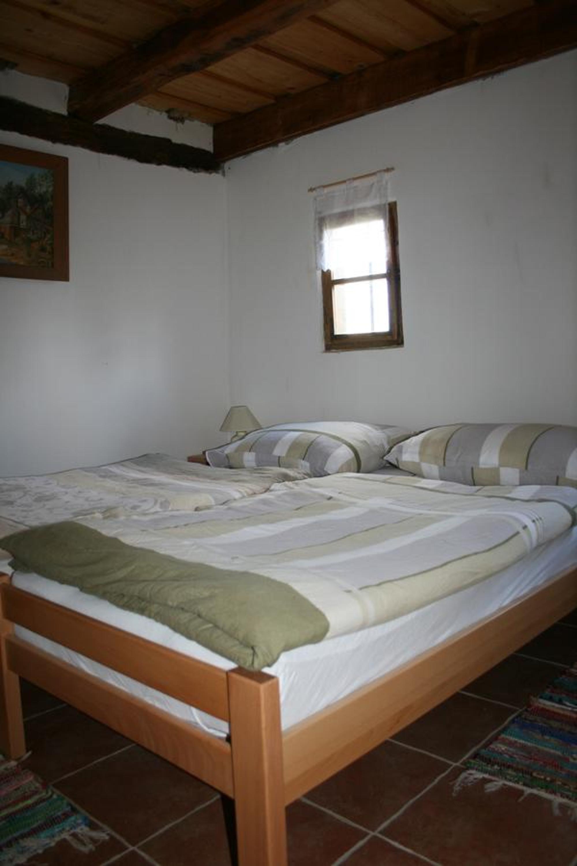 One-Bedroom House photo 1