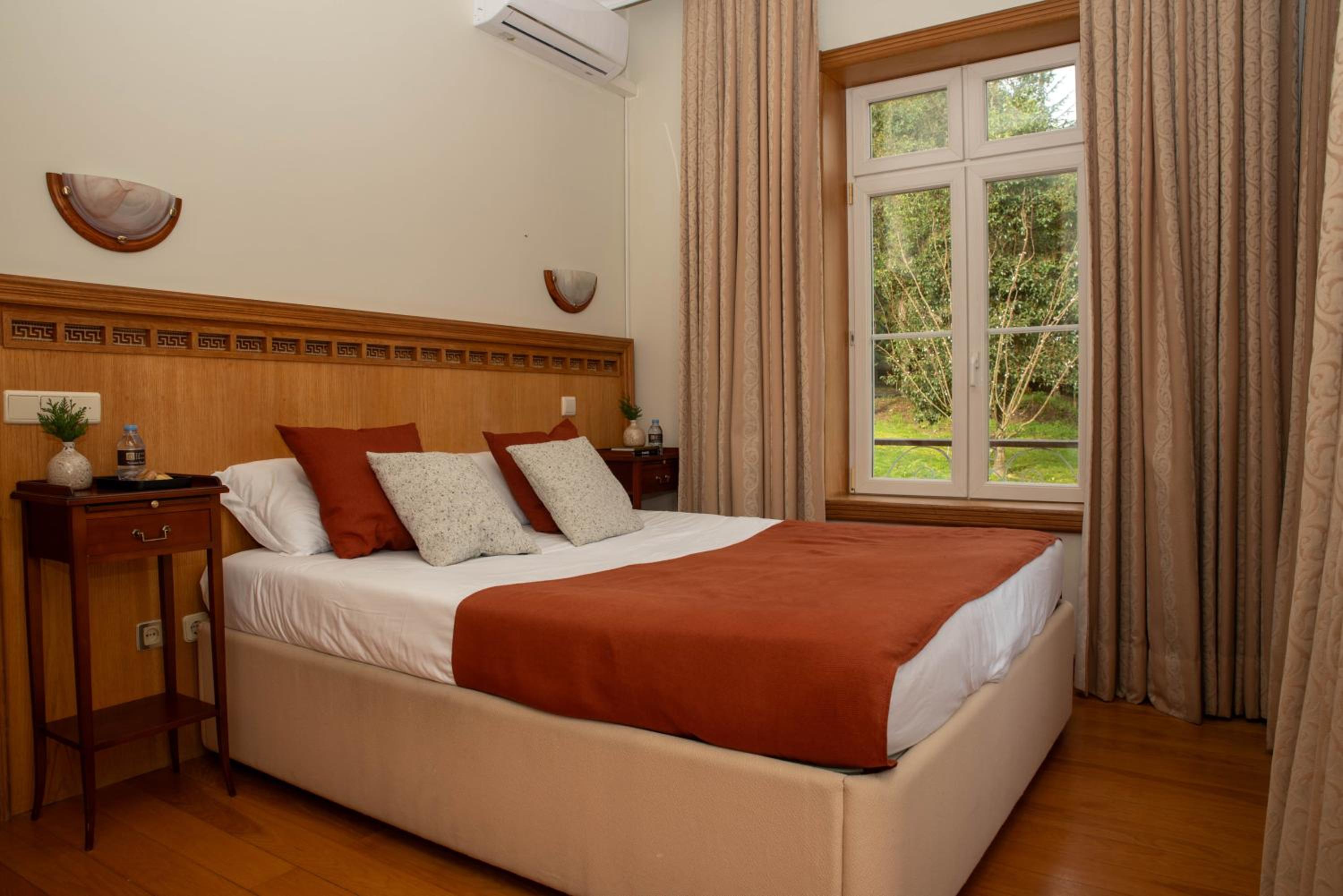 Deluxe Double Room - Photo 3