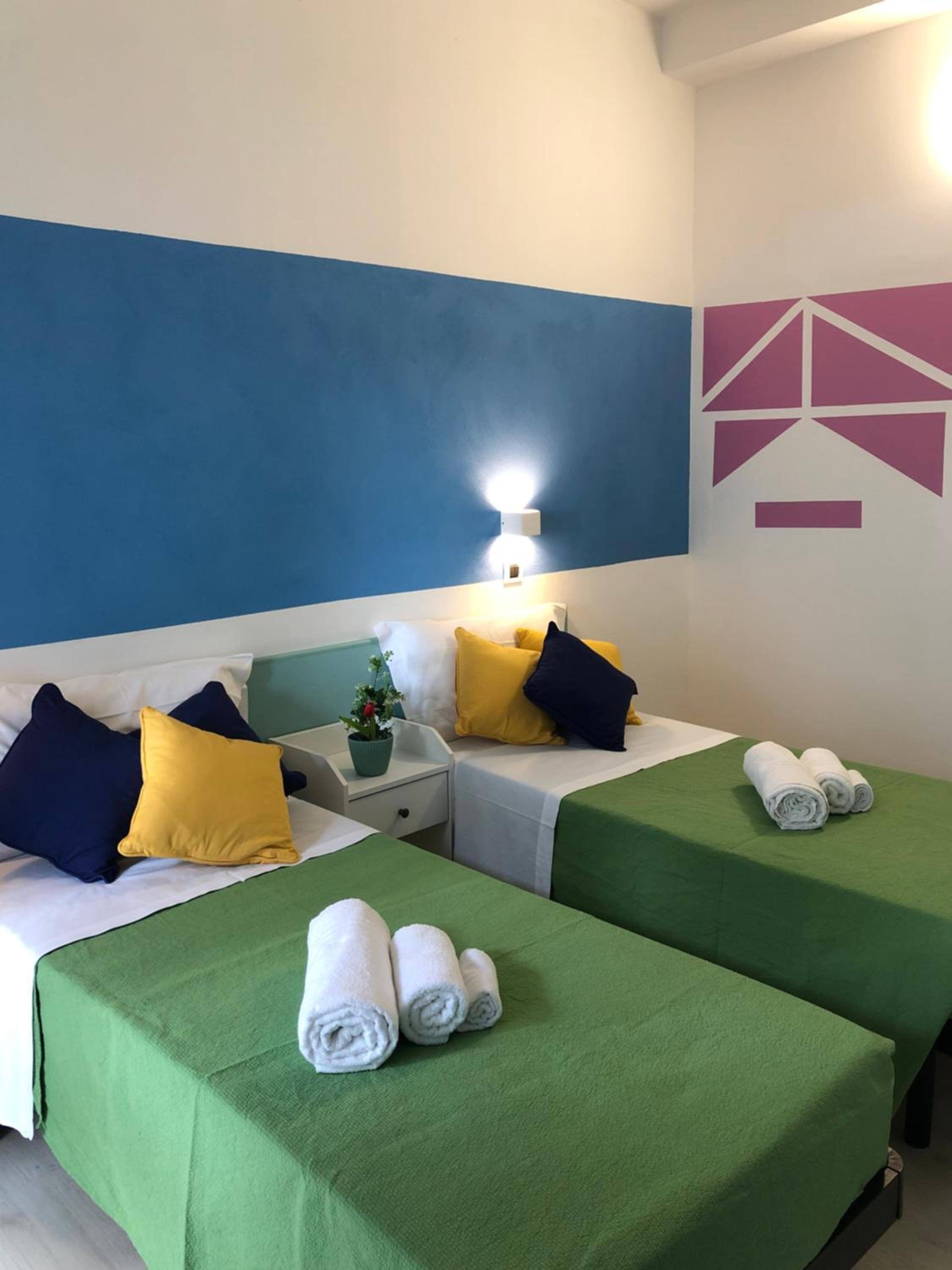 Standard Double Room - Photo 2