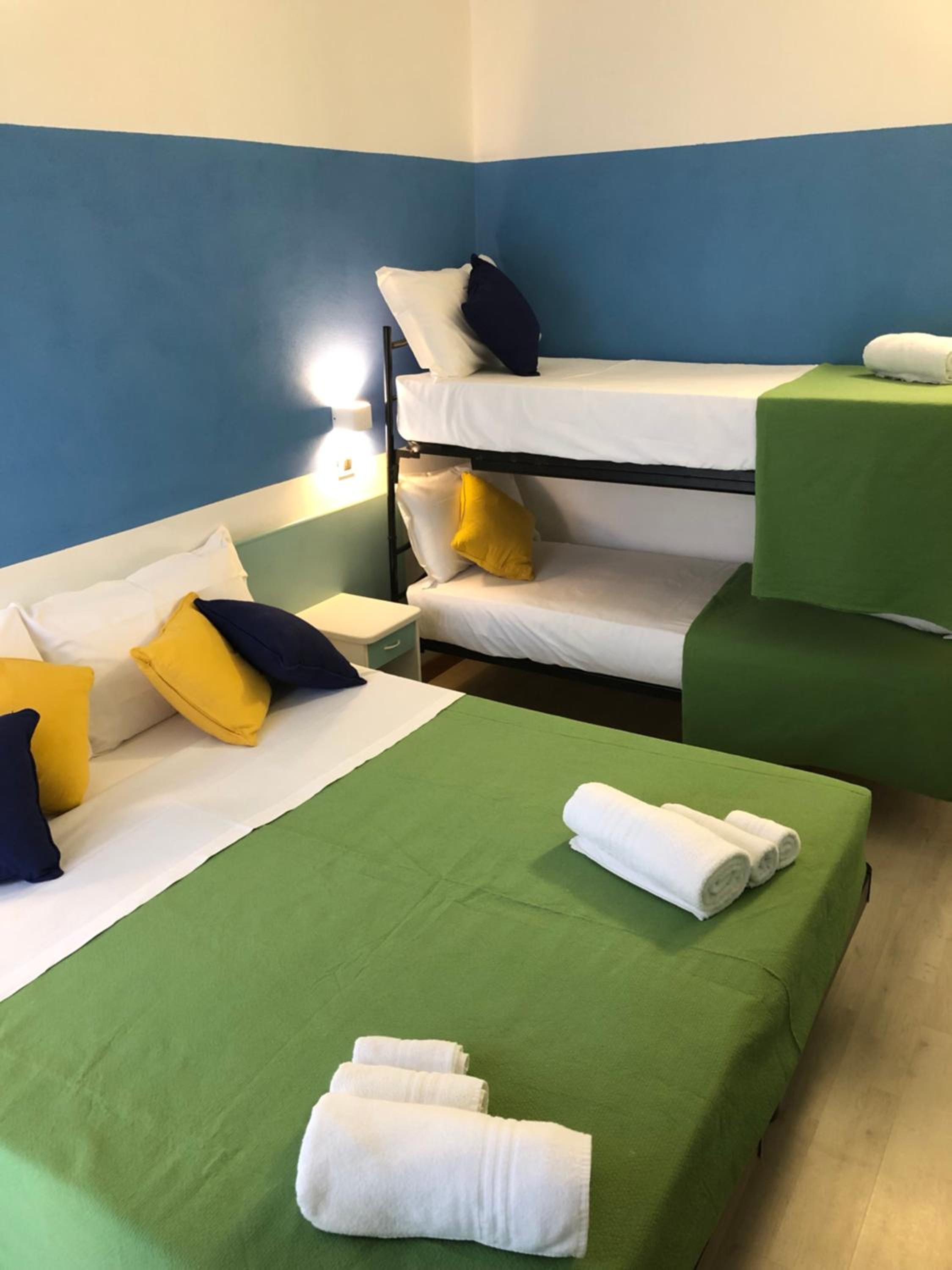 Standard Quadruple Room - Photo 1