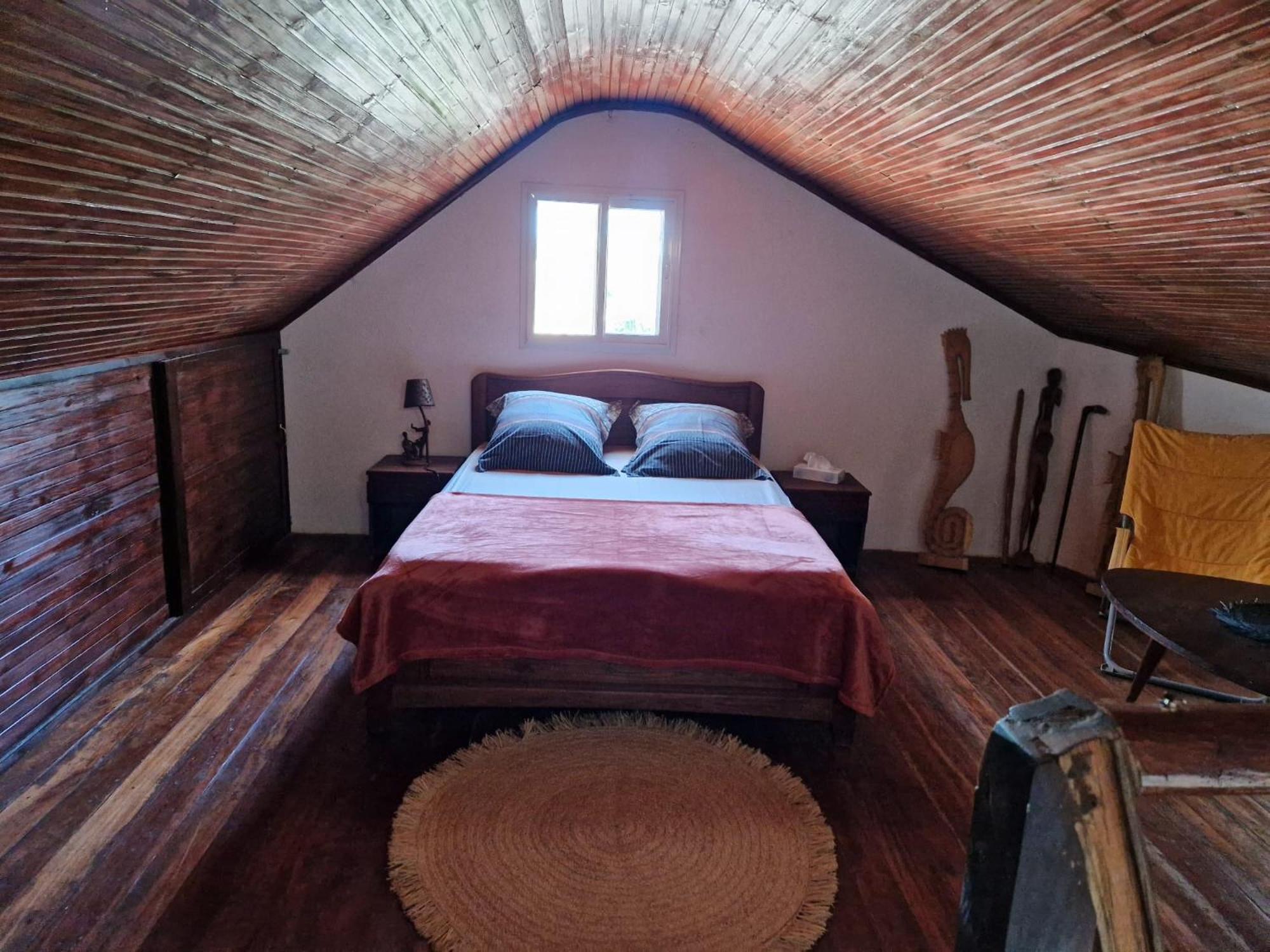 Two-Bedroom House photo 3