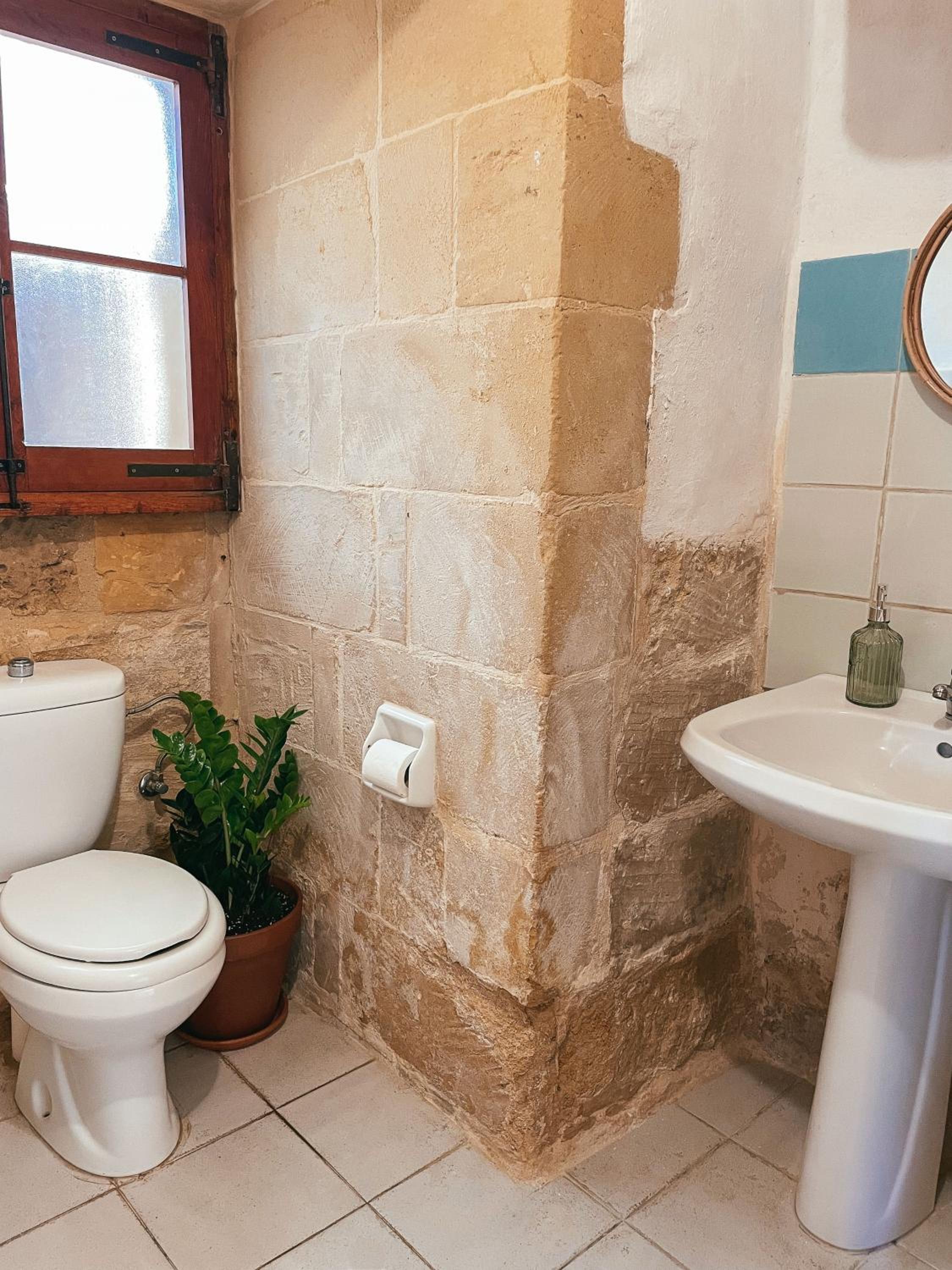 Double Room with Private Bathroom photo 2
