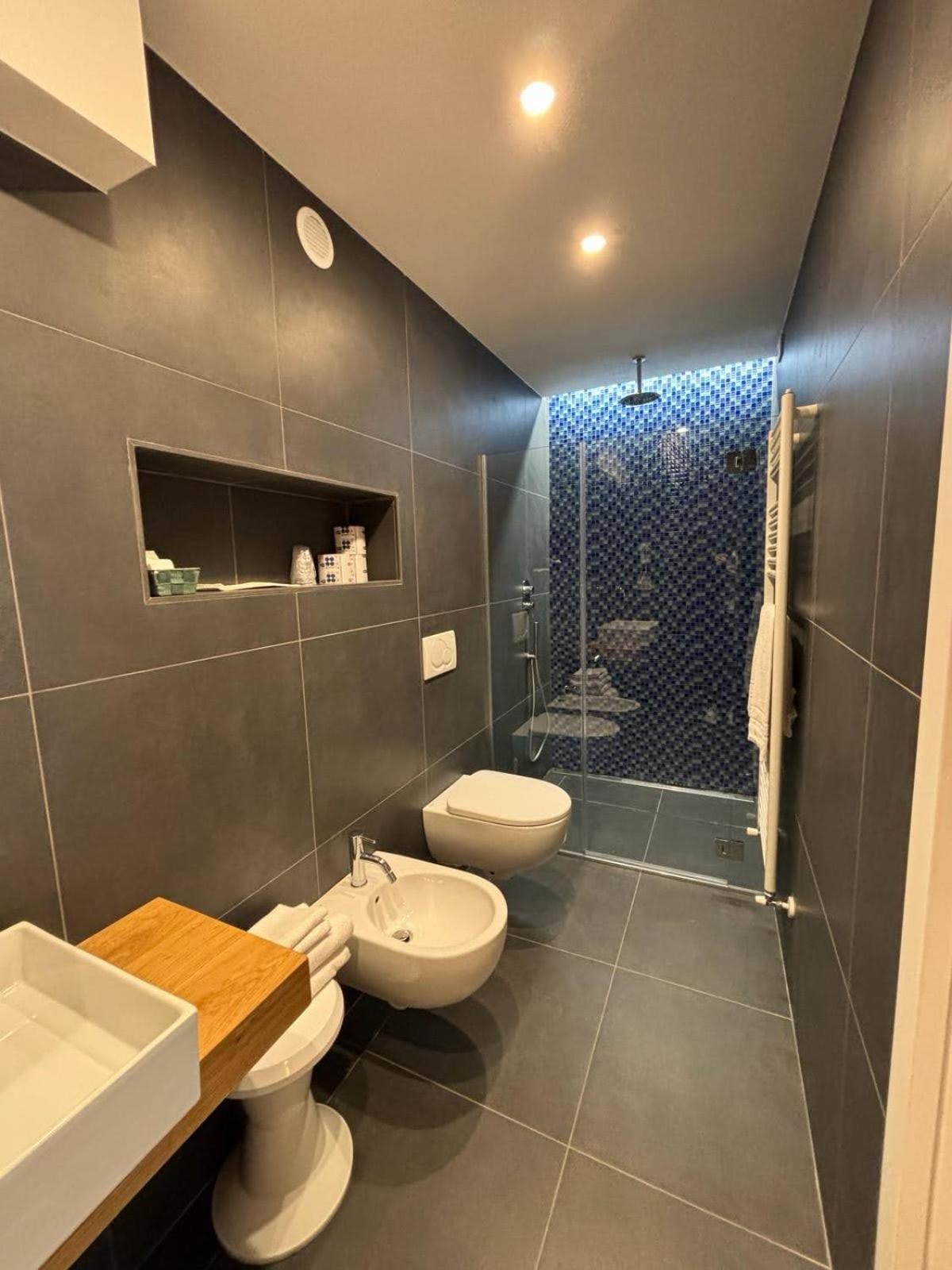 Double Room - Ground Floor photo 3
