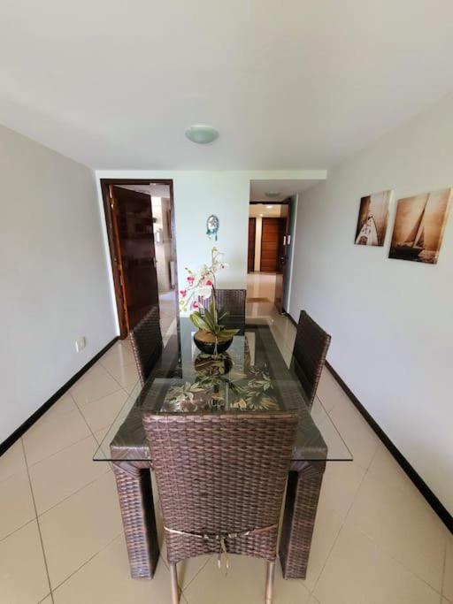 Two-Bedroom Apartment with Balcony and Sea View photo 2
