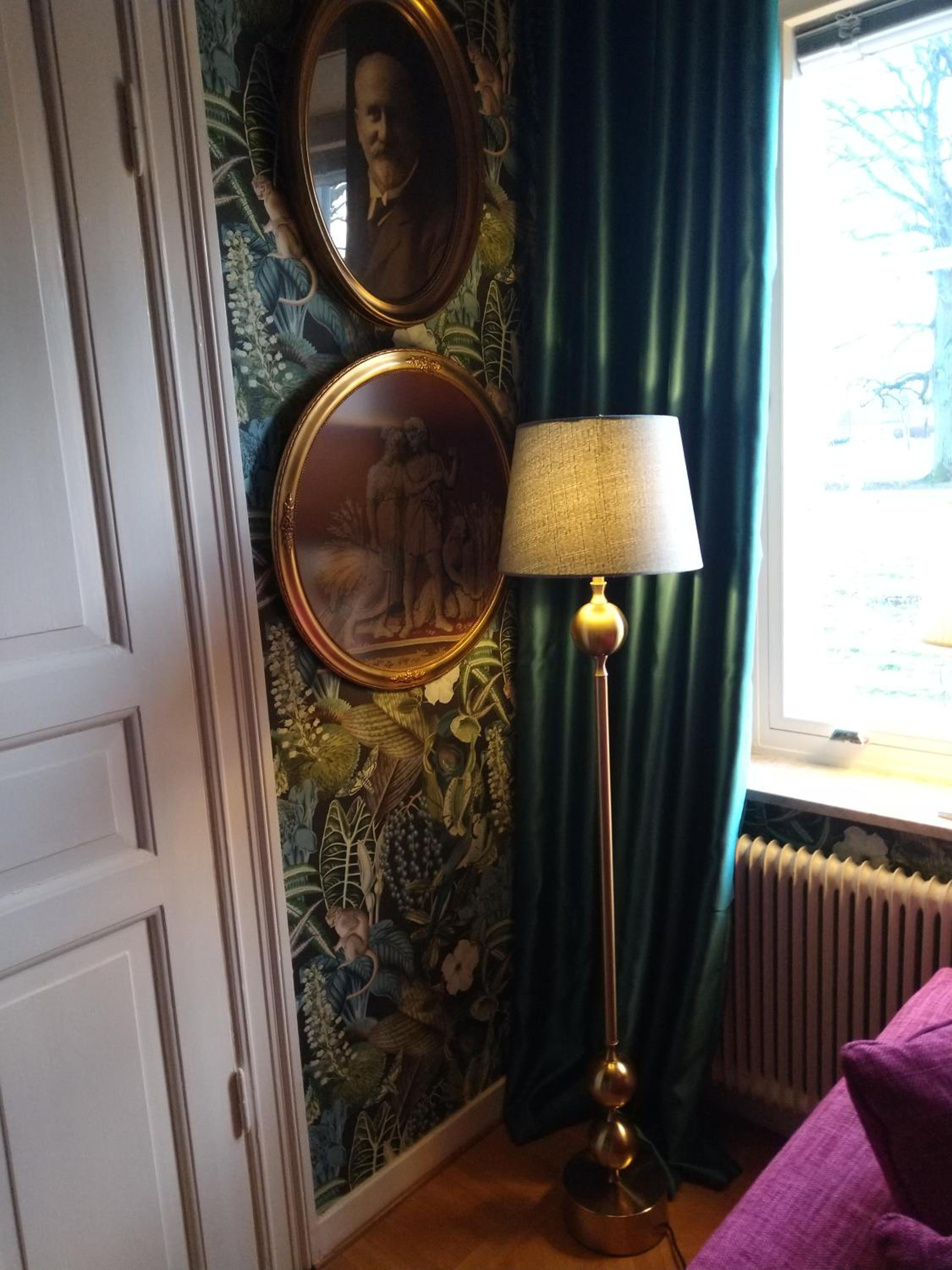 Standard Family Room - Photo 11