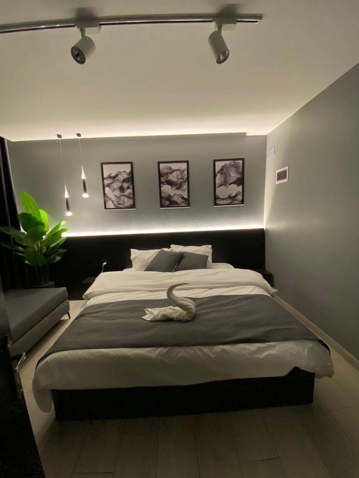 Deluxe Apartment photo 3