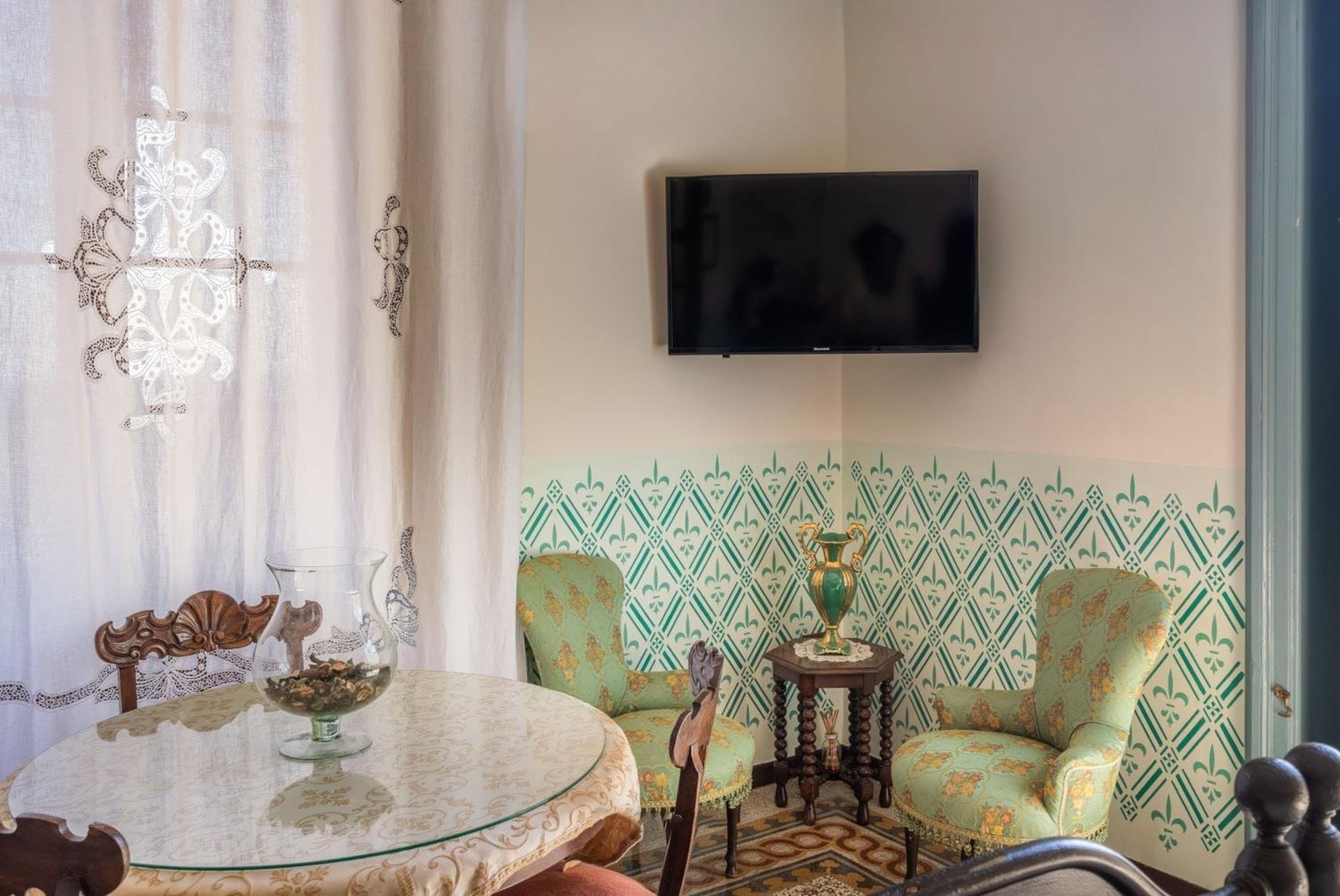 Junior Suite with Sea View photo 1