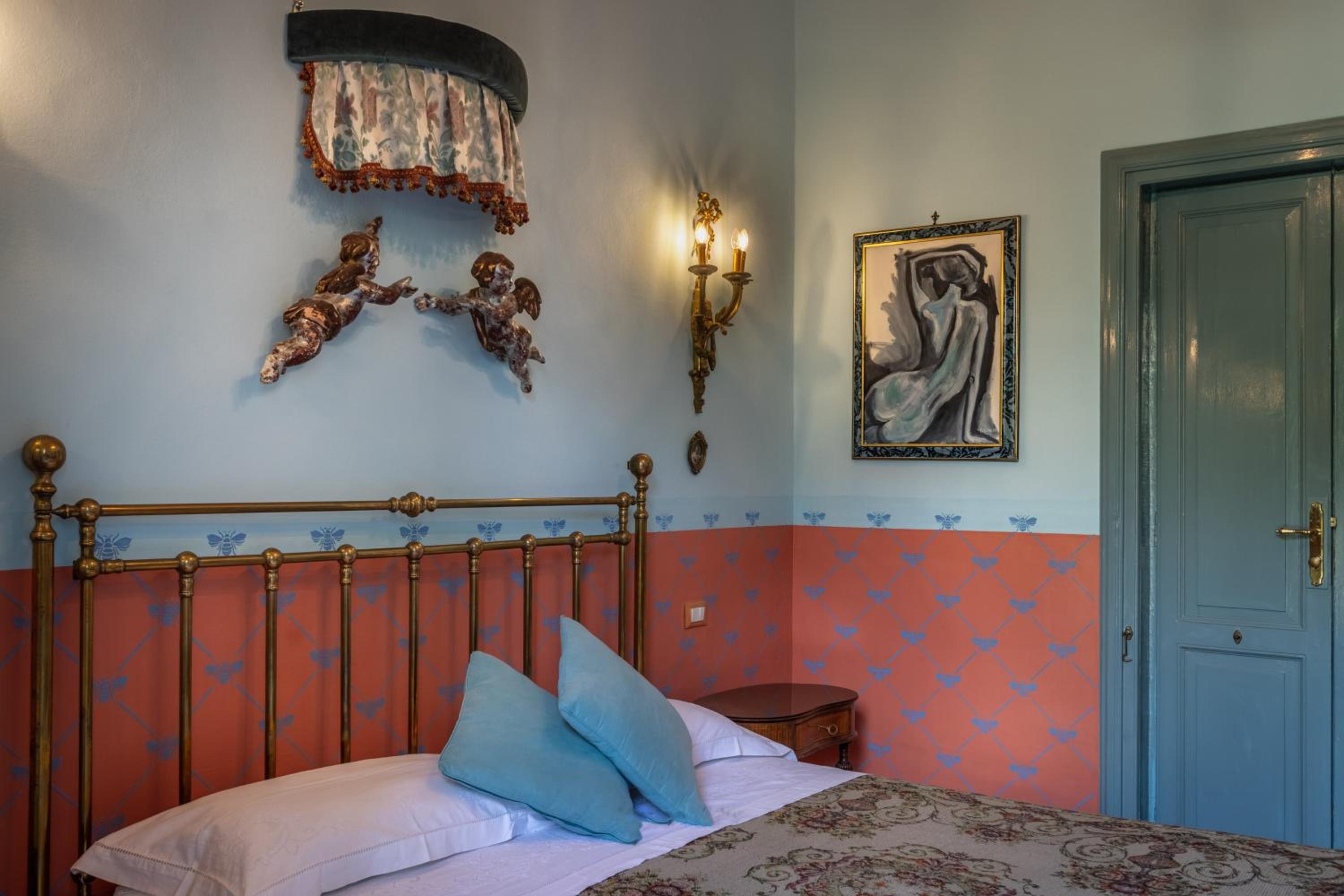Deluxe Double Room with Garden View - Photo 3