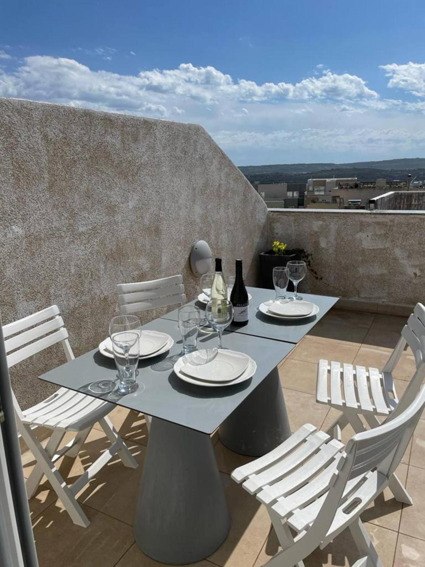 One-Bedroom Apartment with Terrace