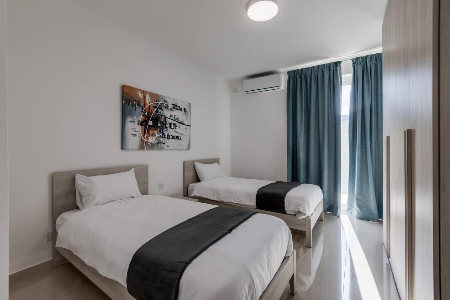 Apartment - Ground Floor photo 2