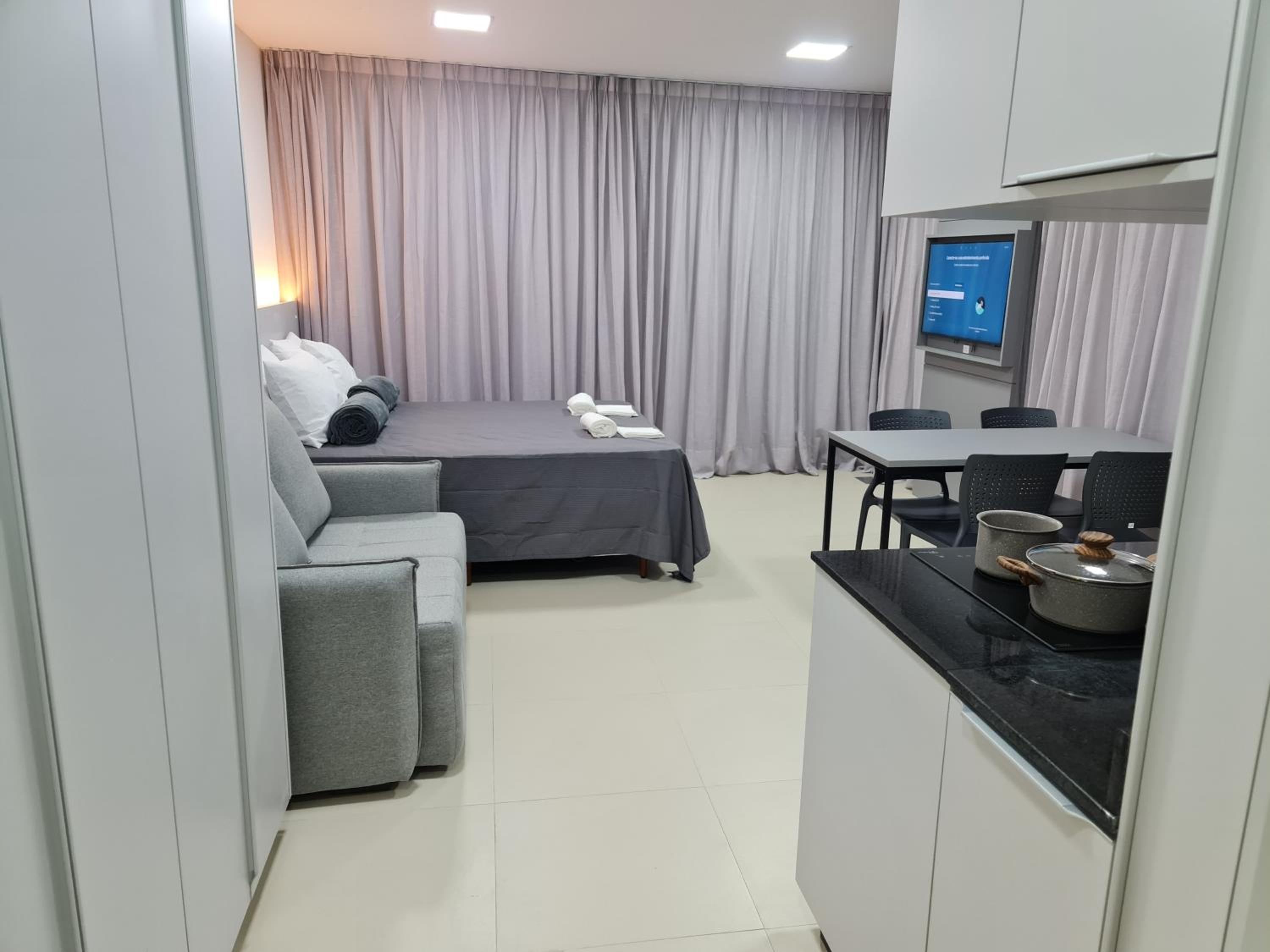 Studio Apartment photo 3