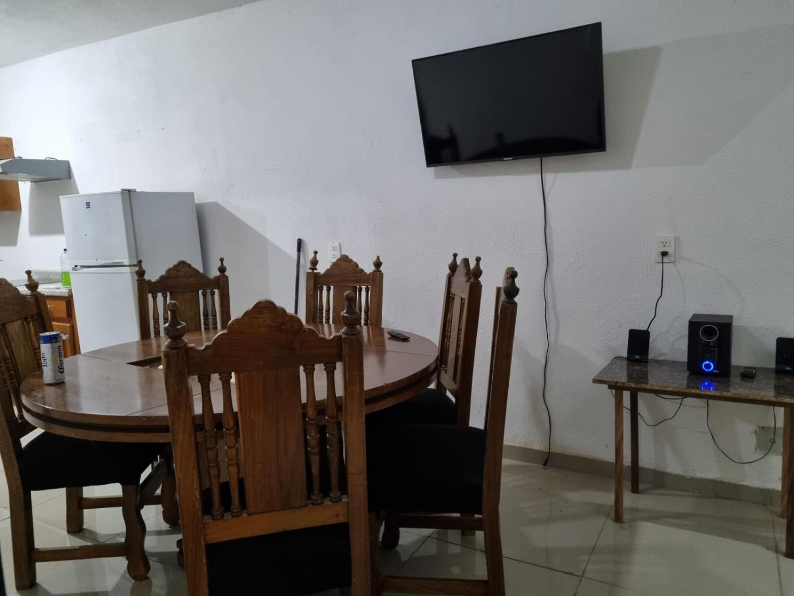 Two-Bedroom House photo 3