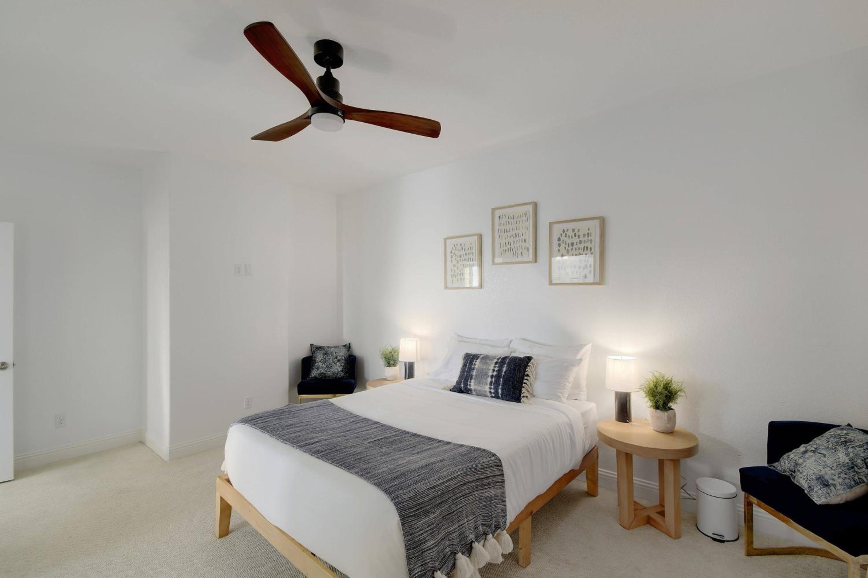 Four-Bedroom House photo 1