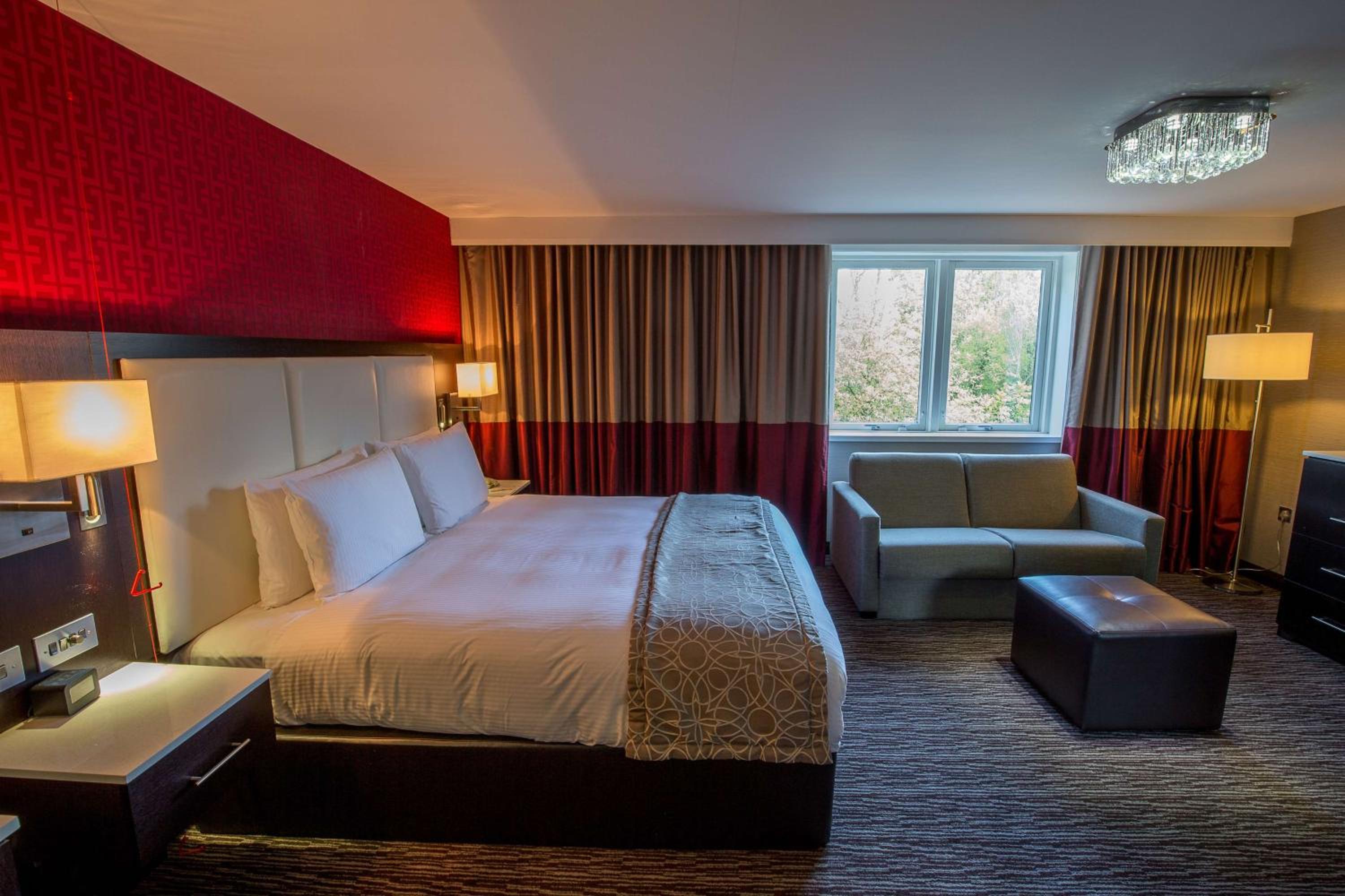 King Room with Sofa Bed - Mobility Accessible