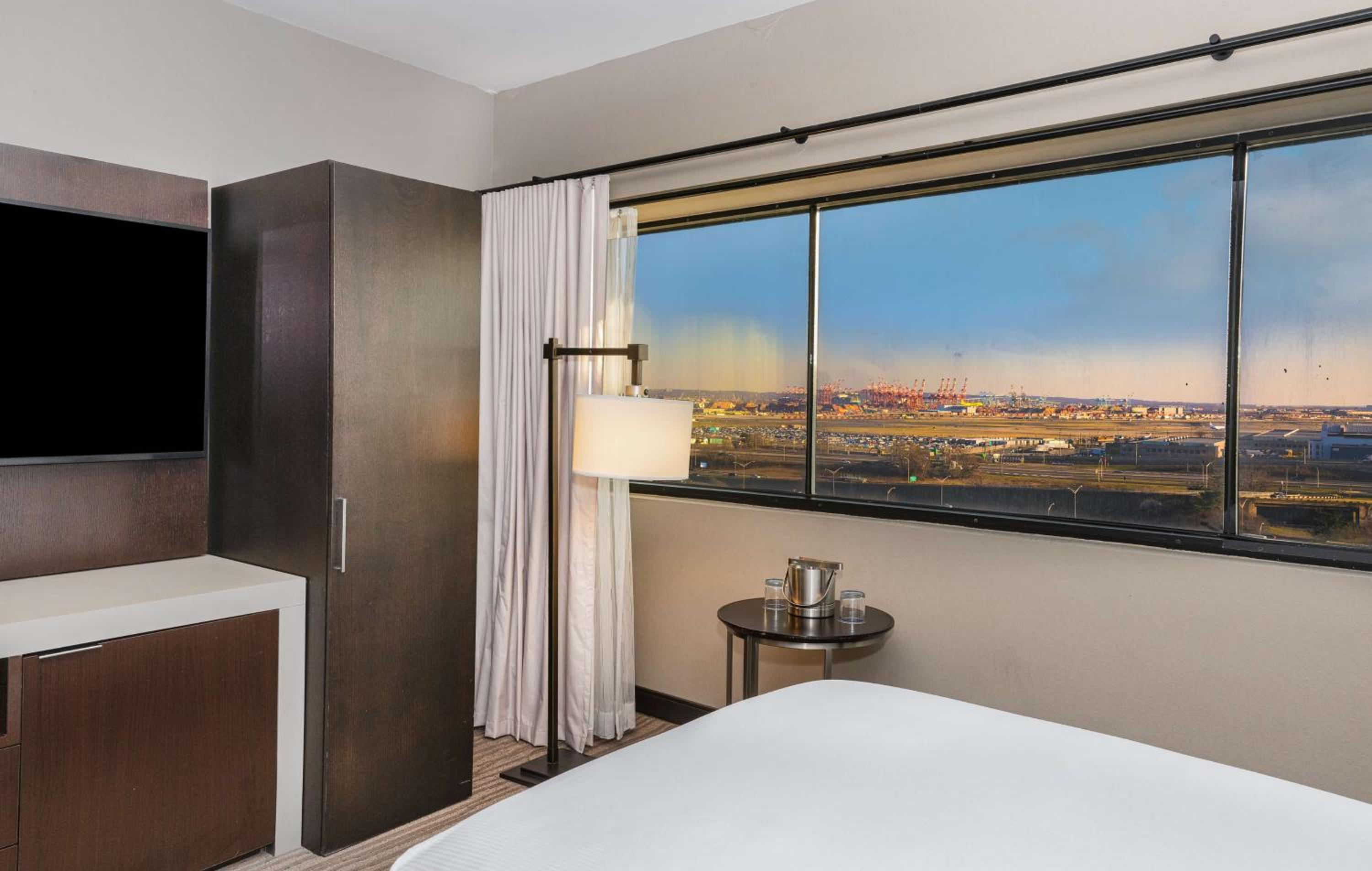 Double Room with Two Double Beds and View - Top Floor - Photo 3