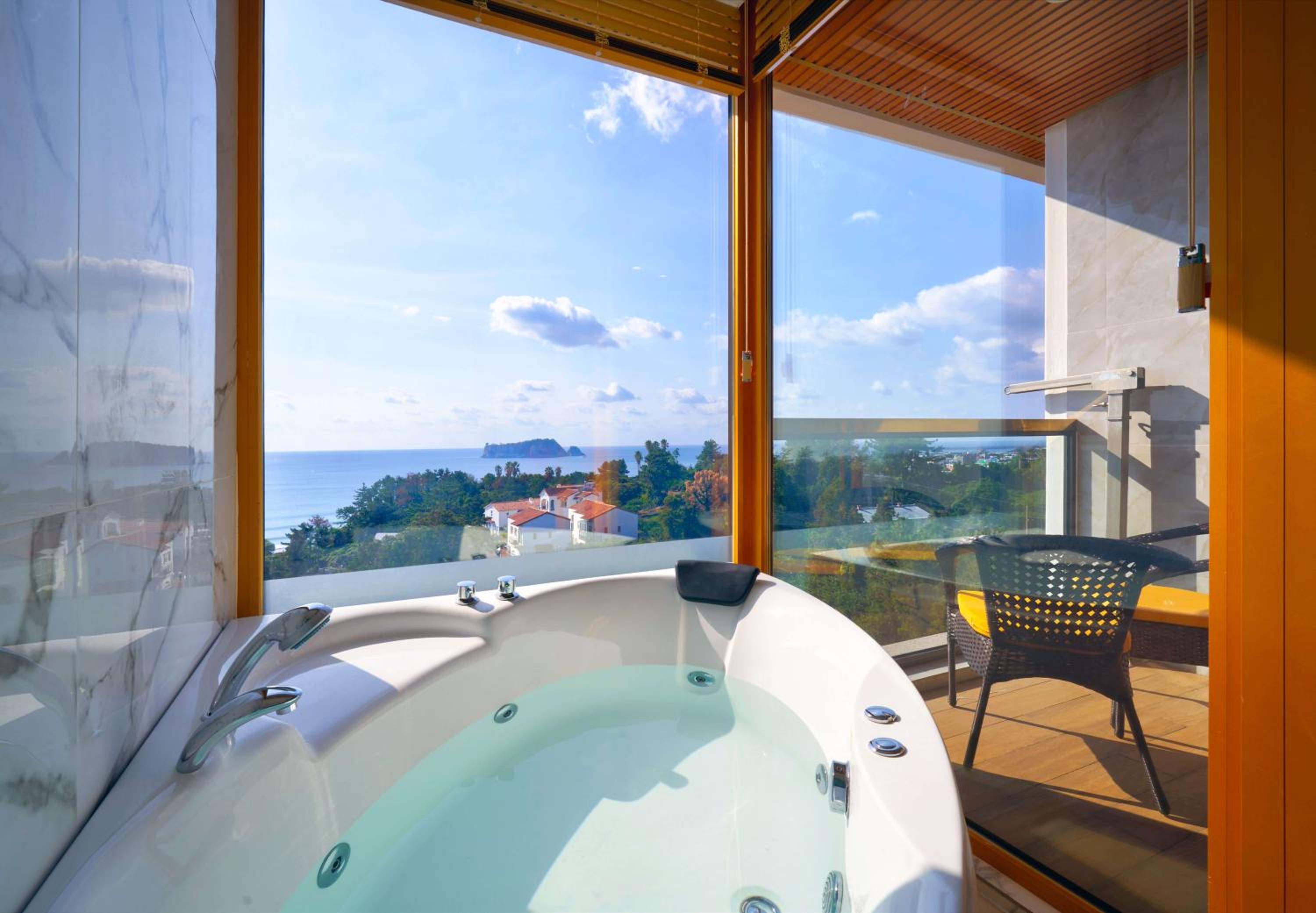 Ocean View Super King - Photo 6