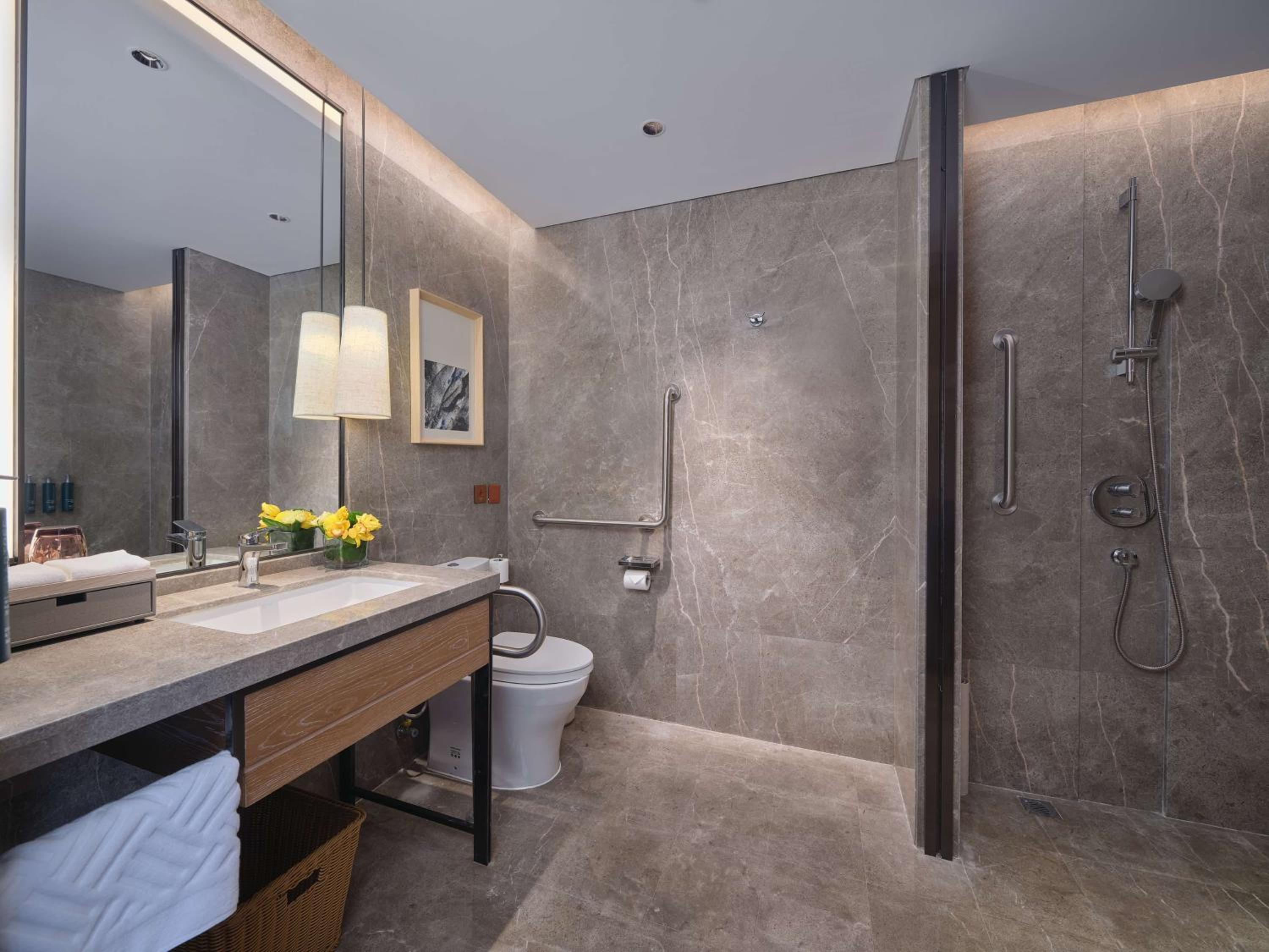 King Room - Mobility Accessible
