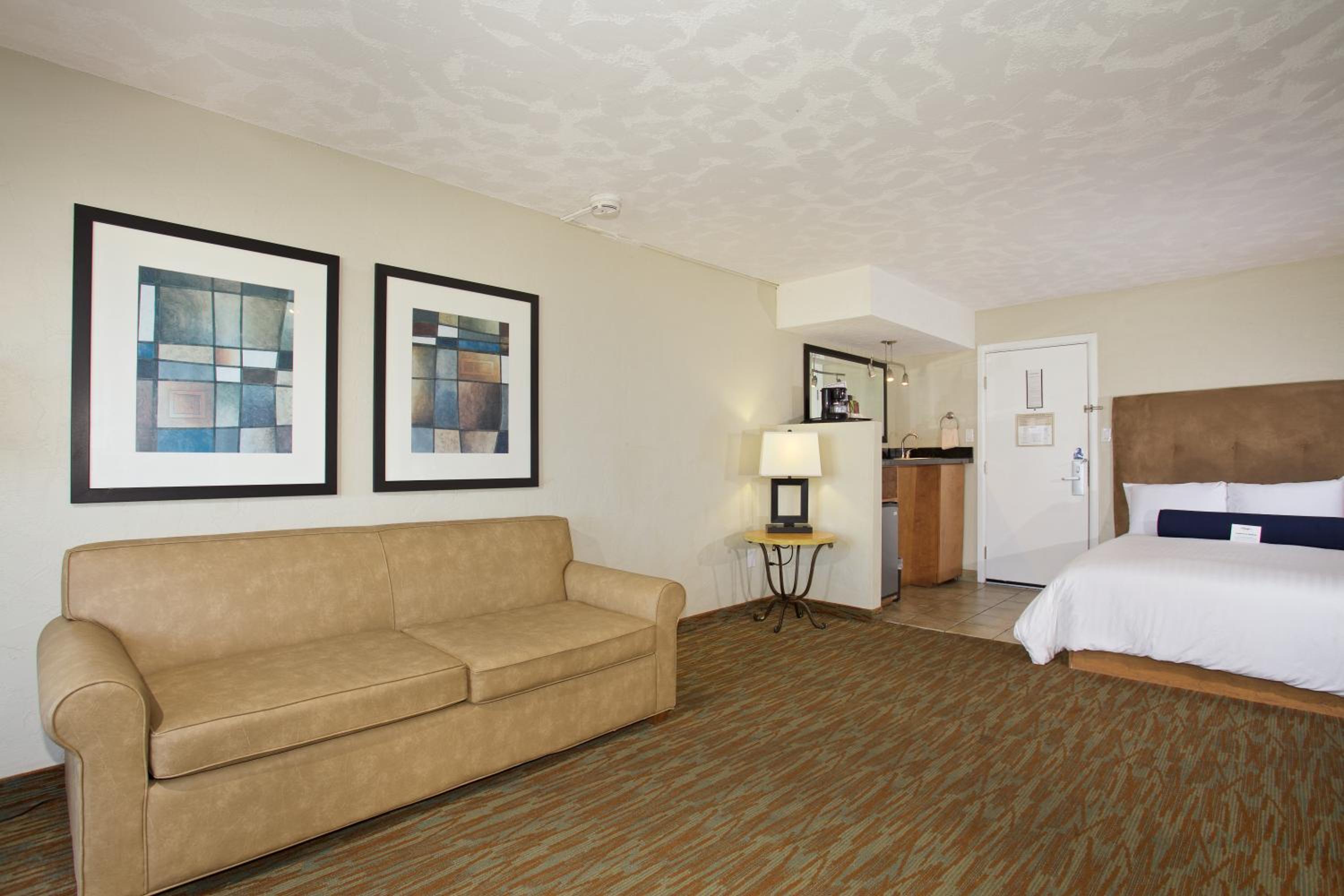 Junior Suite with Ocean View - Photo 3
