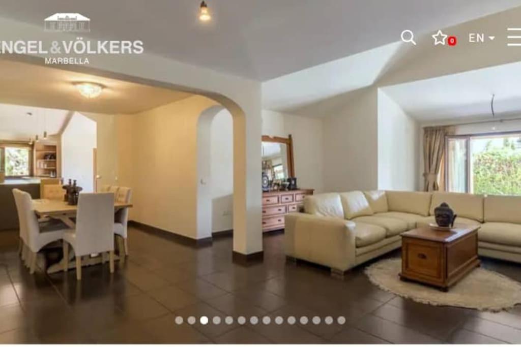 Villa de Tres Habitaciones