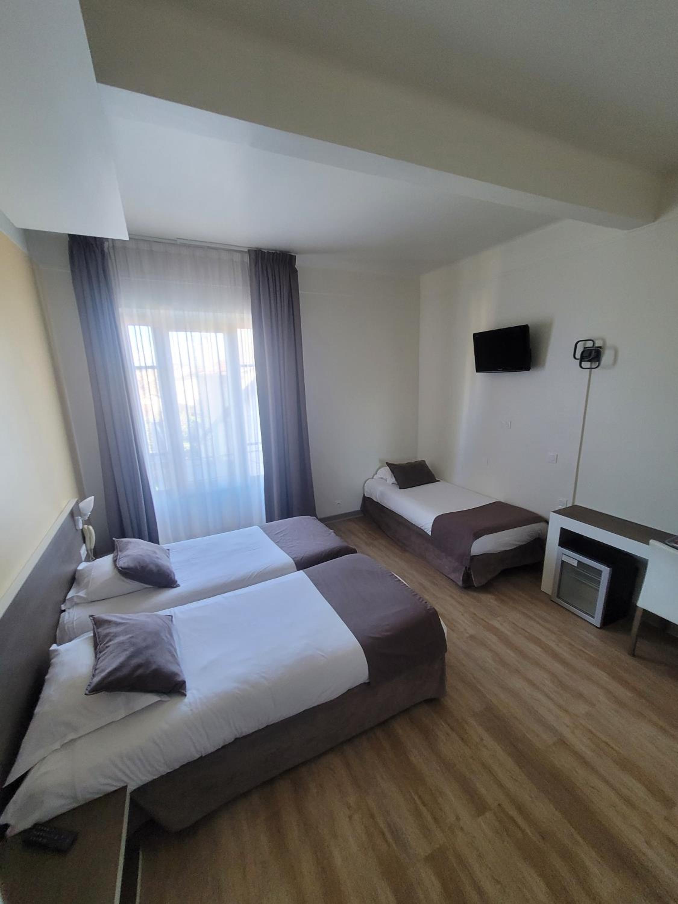 Comfort Triple Room - Photo 85