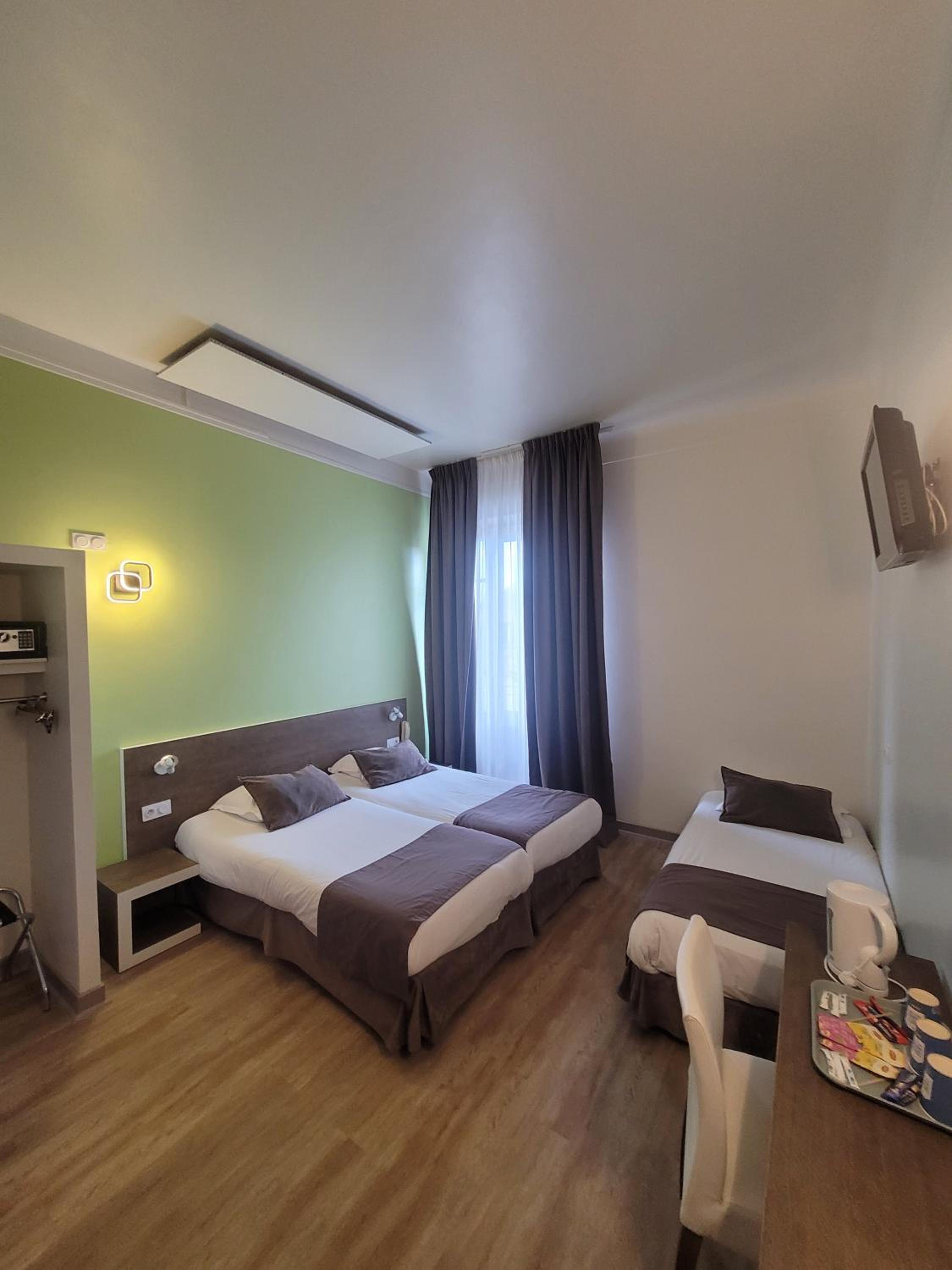 Comfort Triple Room - Photo 87