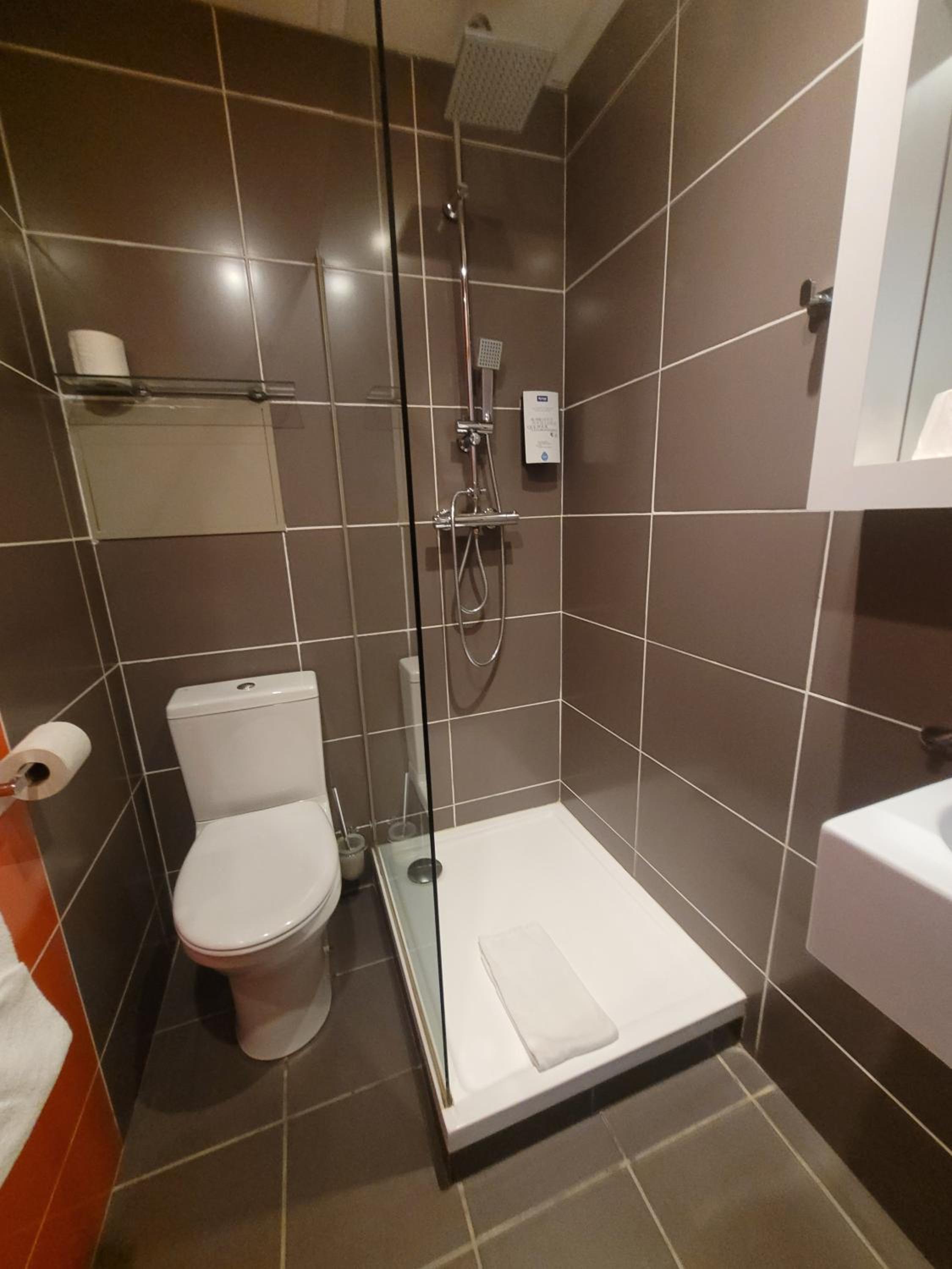 Double Room - Photo 61