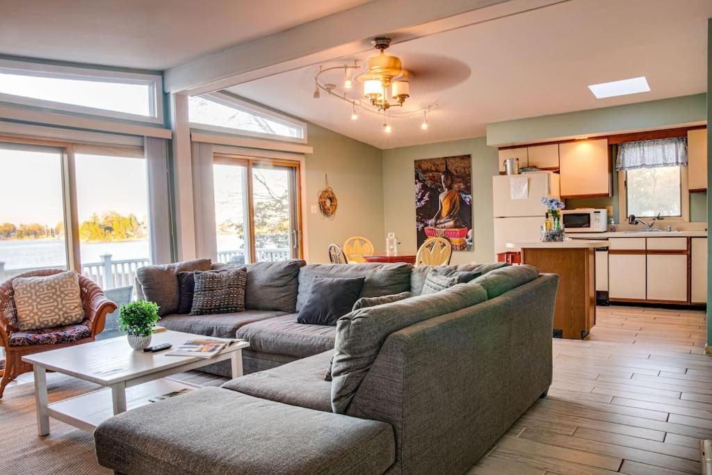 Three-Bedroom House photo 1