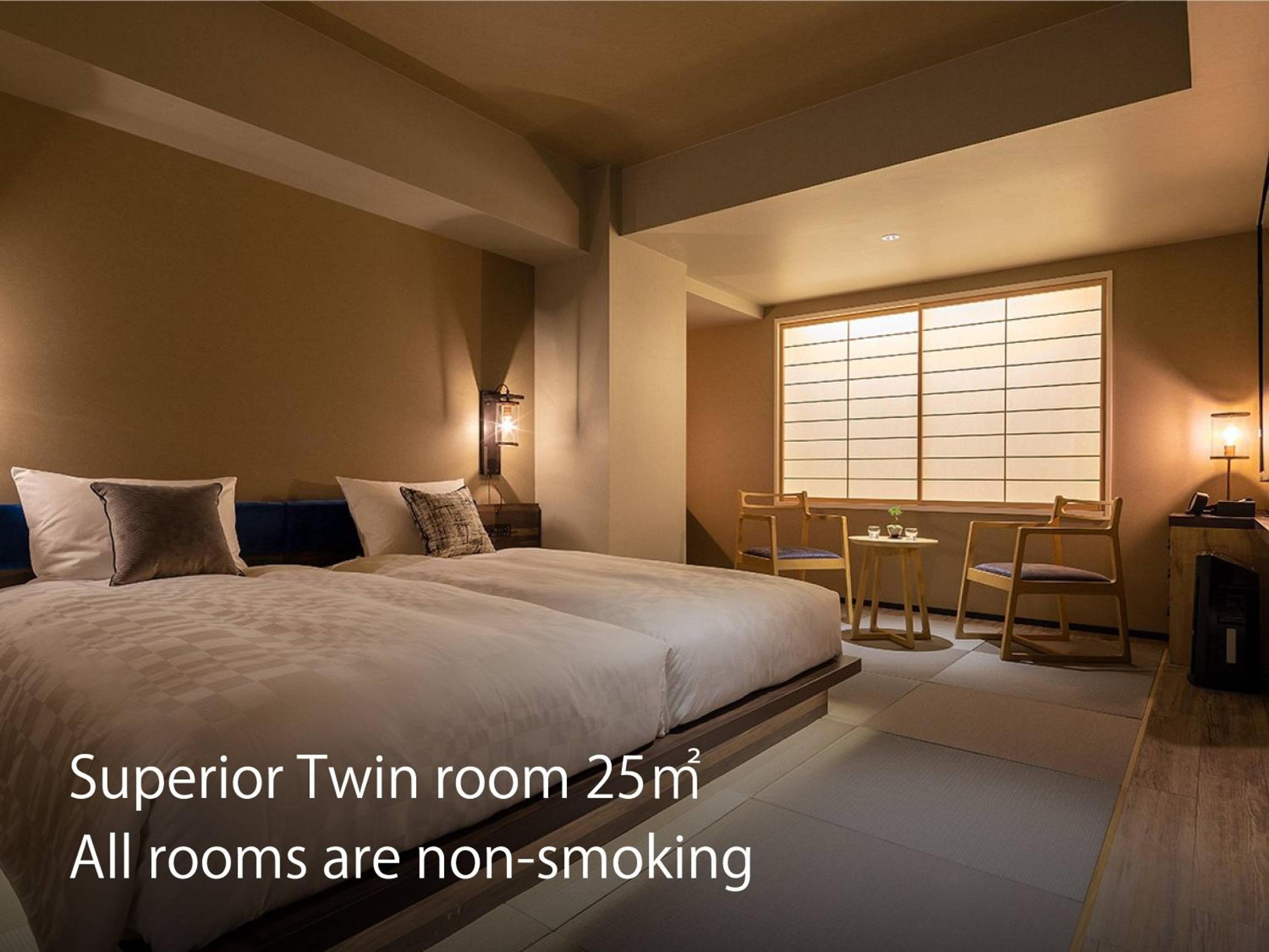 Superior Twin Room photo 3