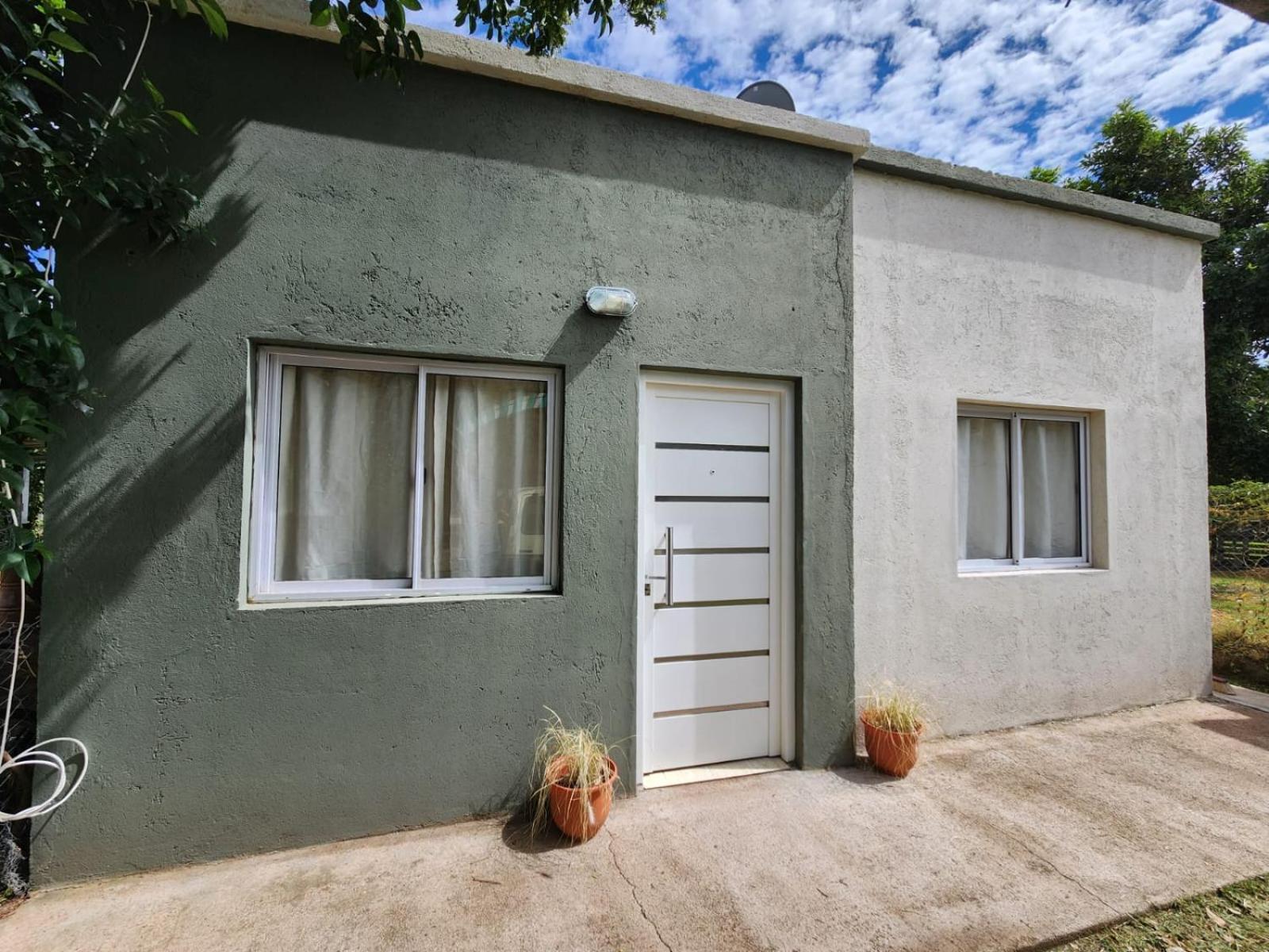 Two-Bedroom House photo 3