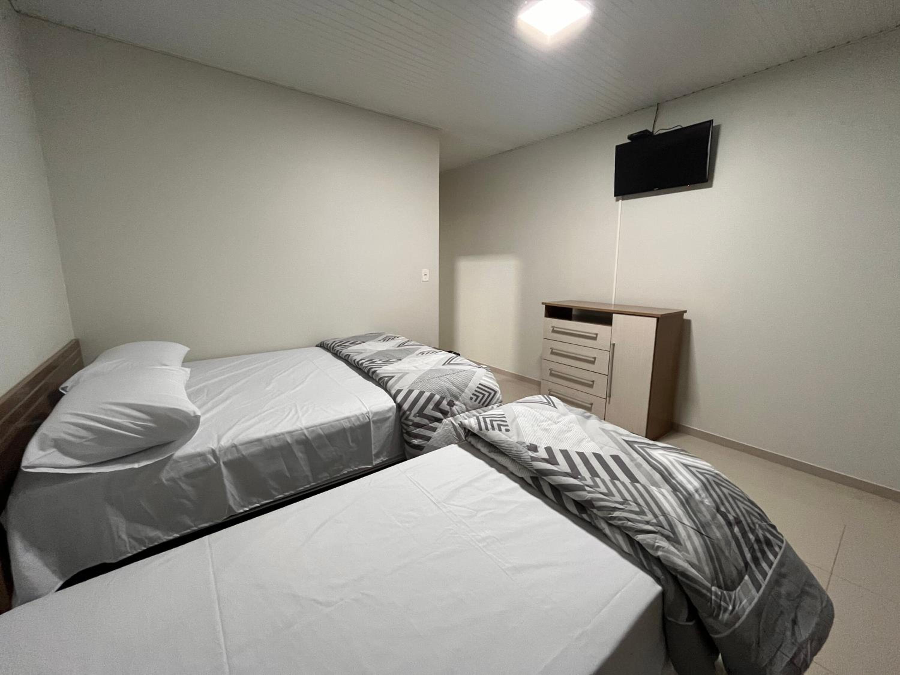 Apartment photo 2