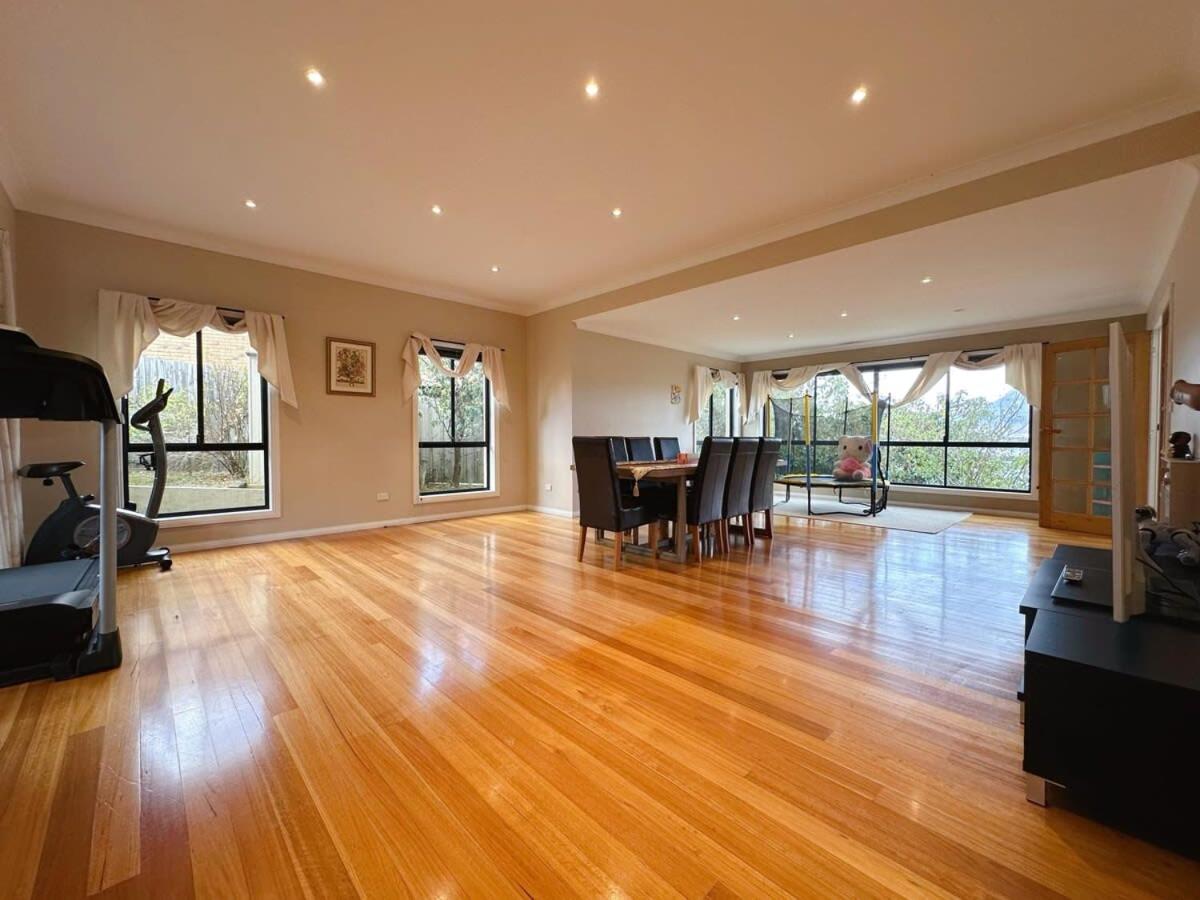 Villa photo 1