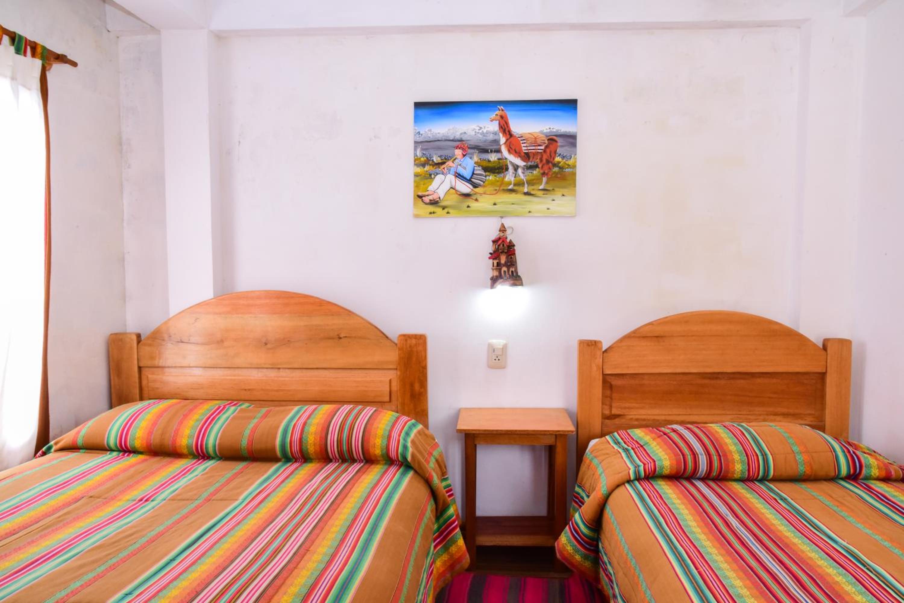 Economy Triple Room with Shared Bathroom