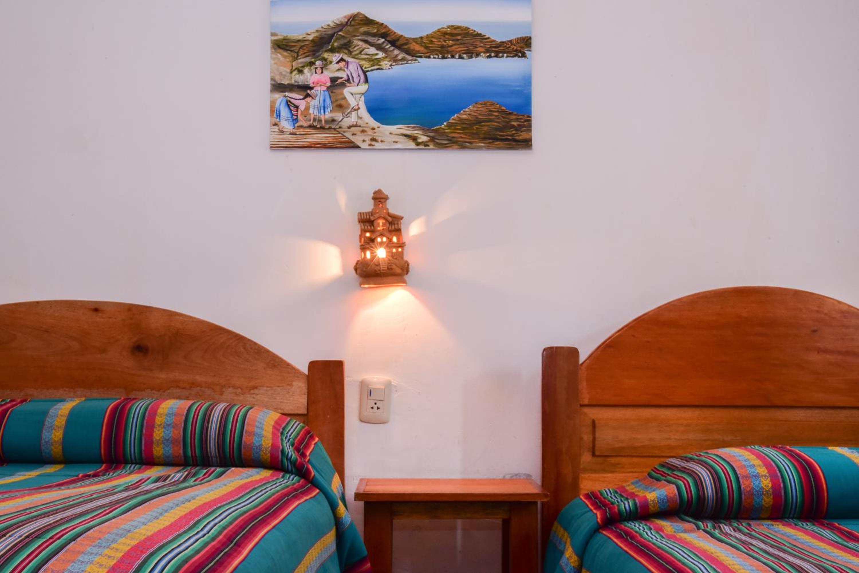 Economy Triple Room with Shared Bathroom