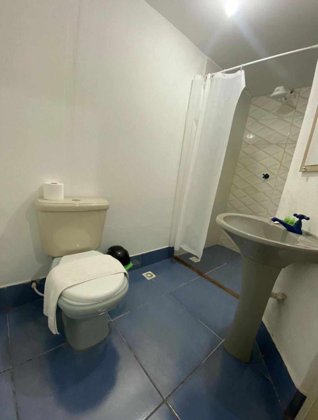 Standard Double Room - Photo 3