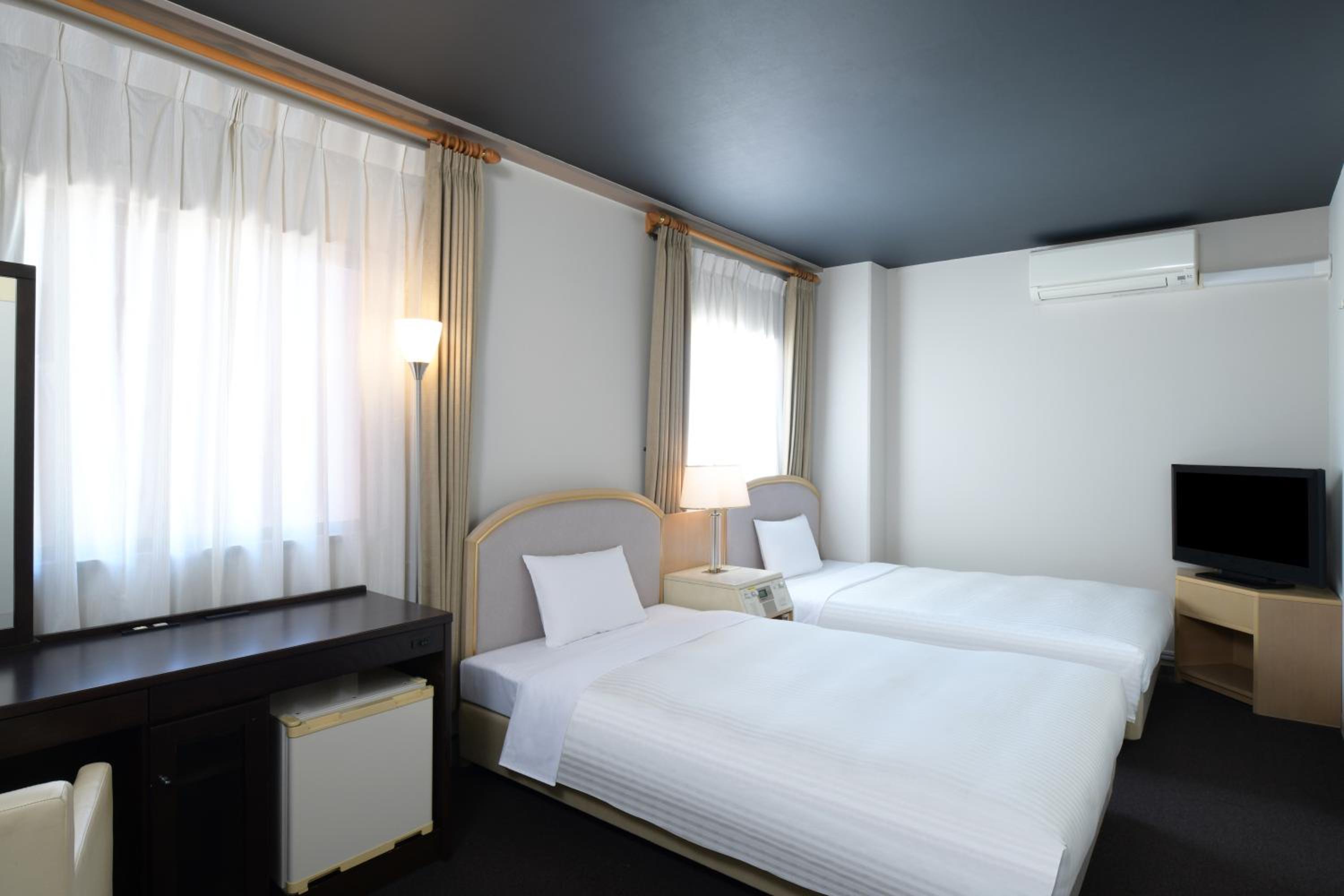 Deluxe Twin Room - Non-Smoking