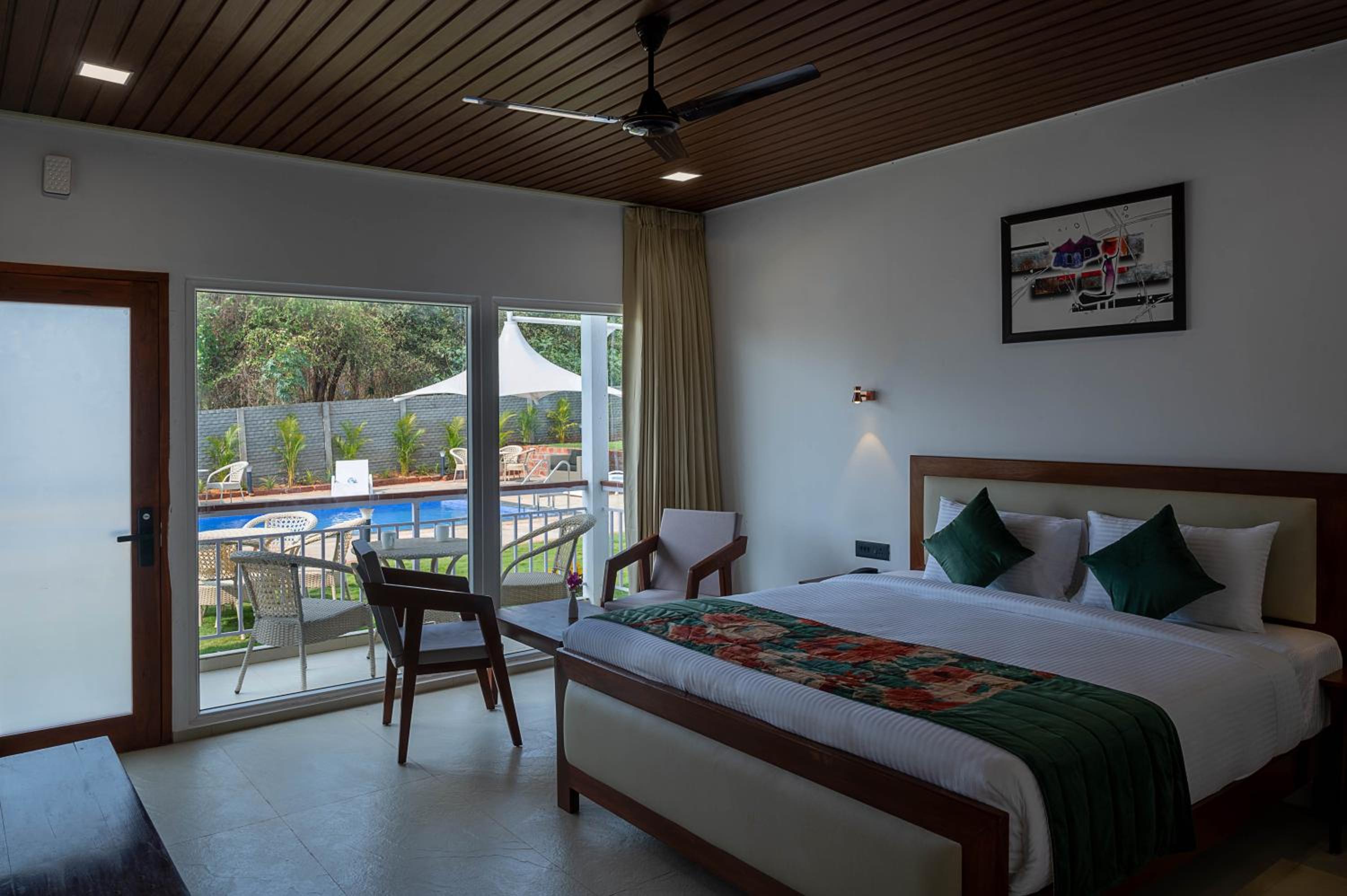 Superior Double Room photo 2
