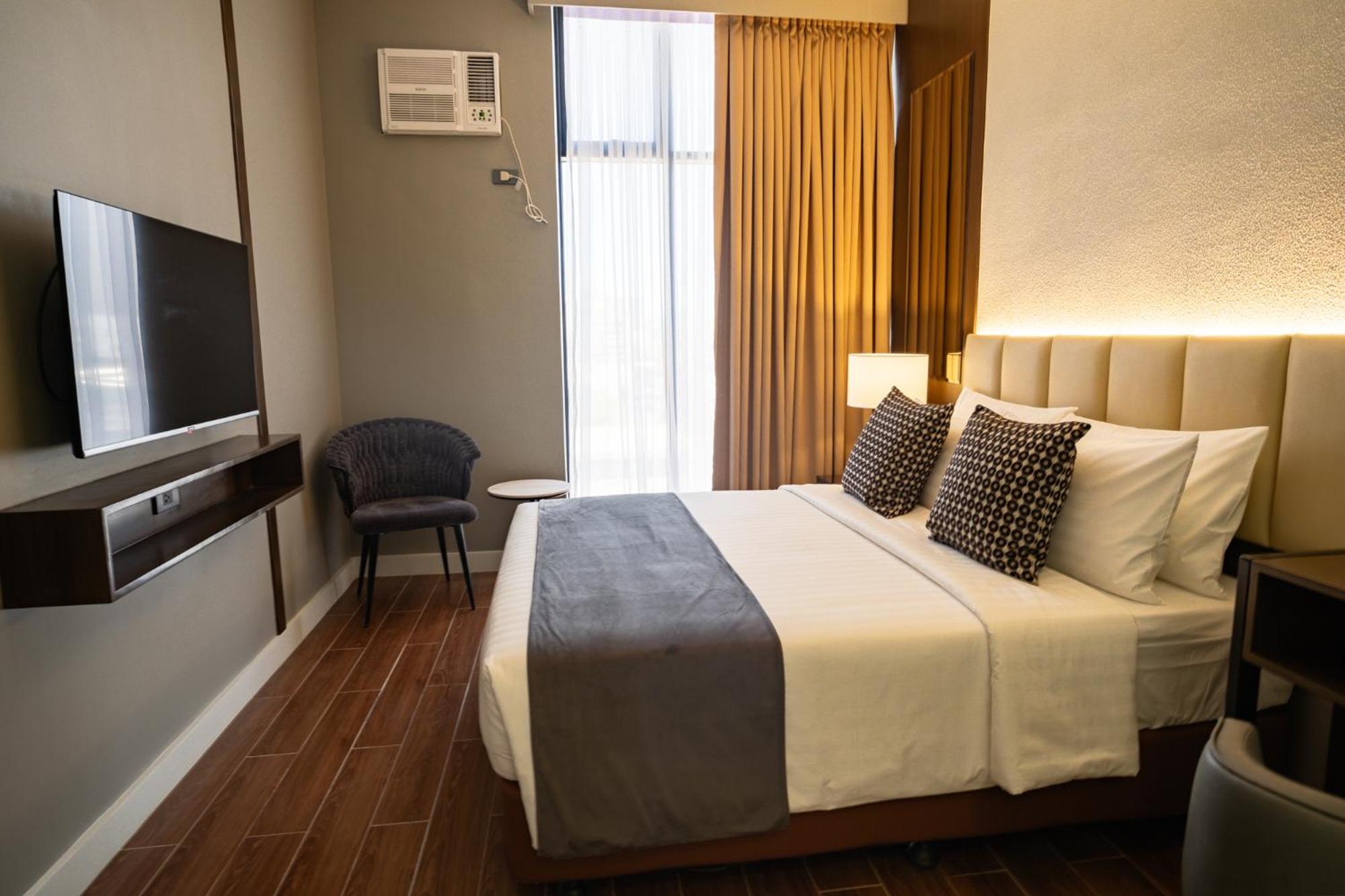 One-Bedroom Suite