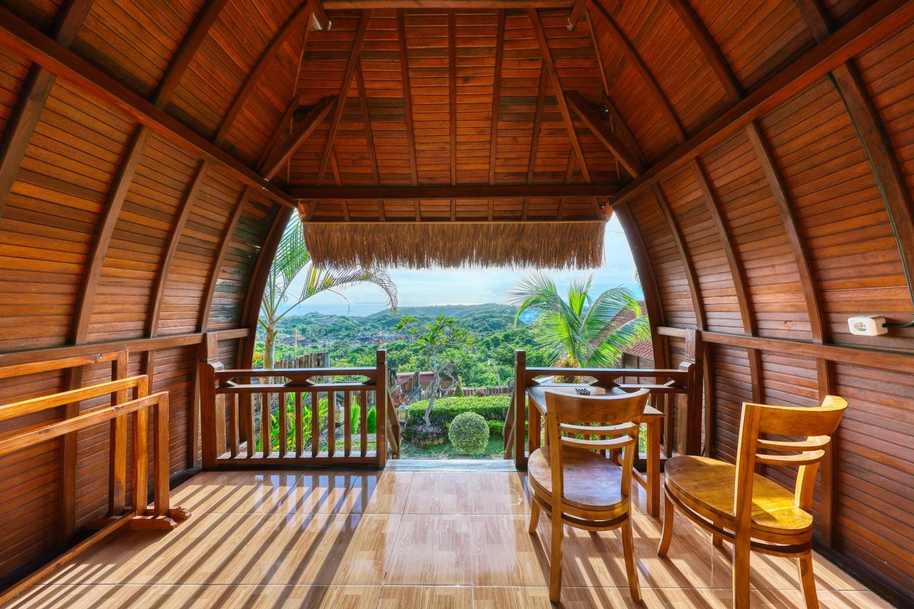 Deluxe Double Room with Sea View - Photo 10