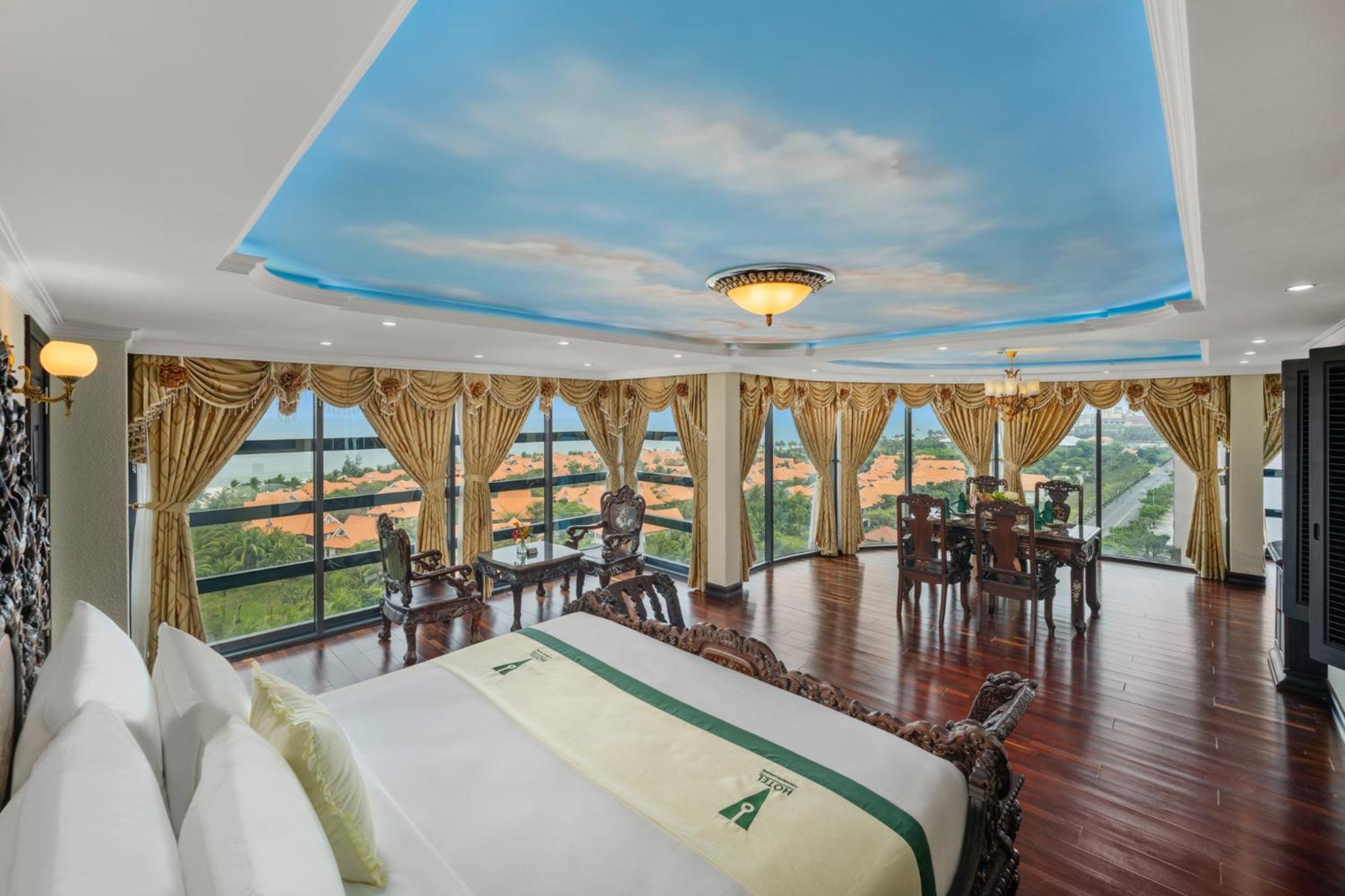 V-Royal Suite - Photo 1