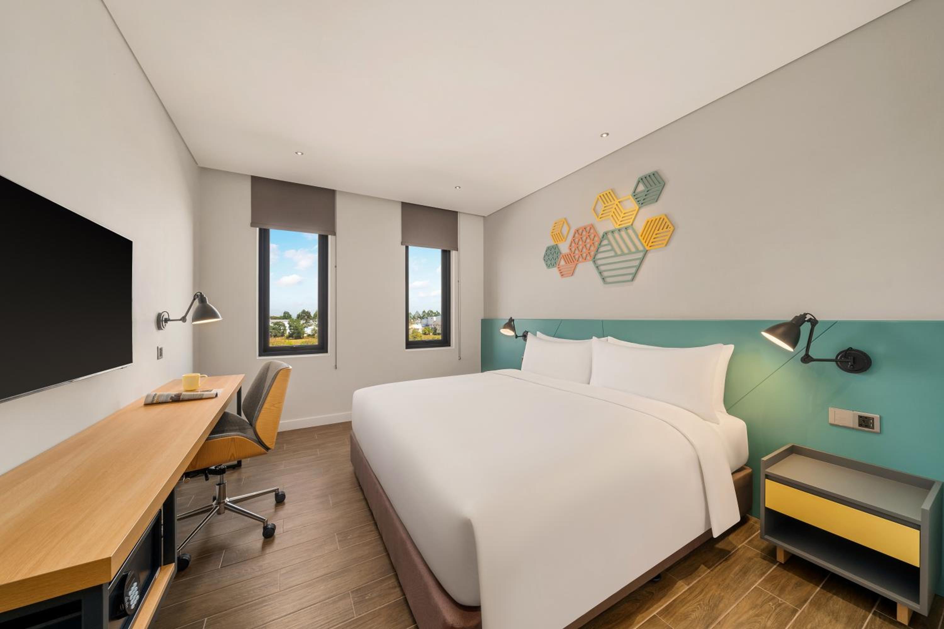 Superior King Room - Photo 1