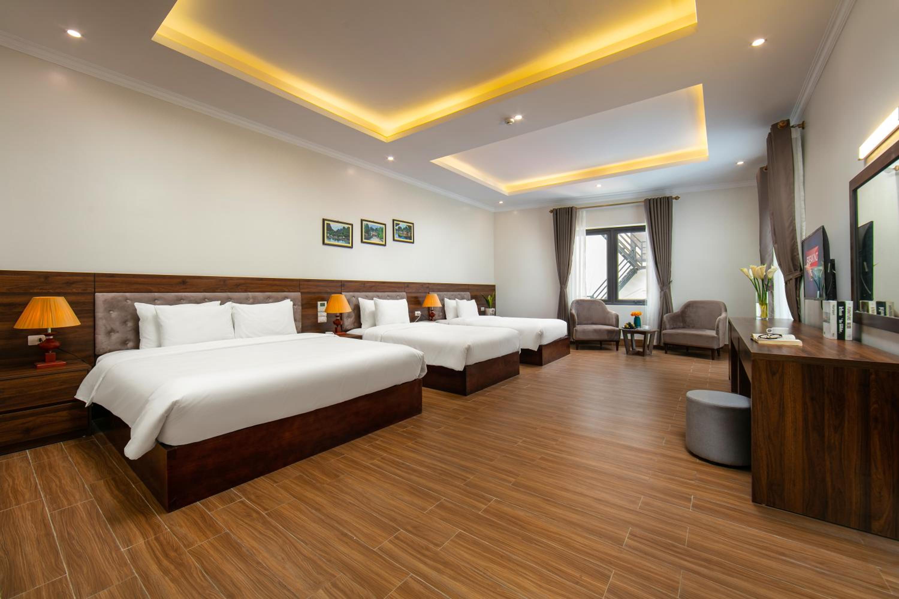 Deluxe Quadruple Room - Photo 1